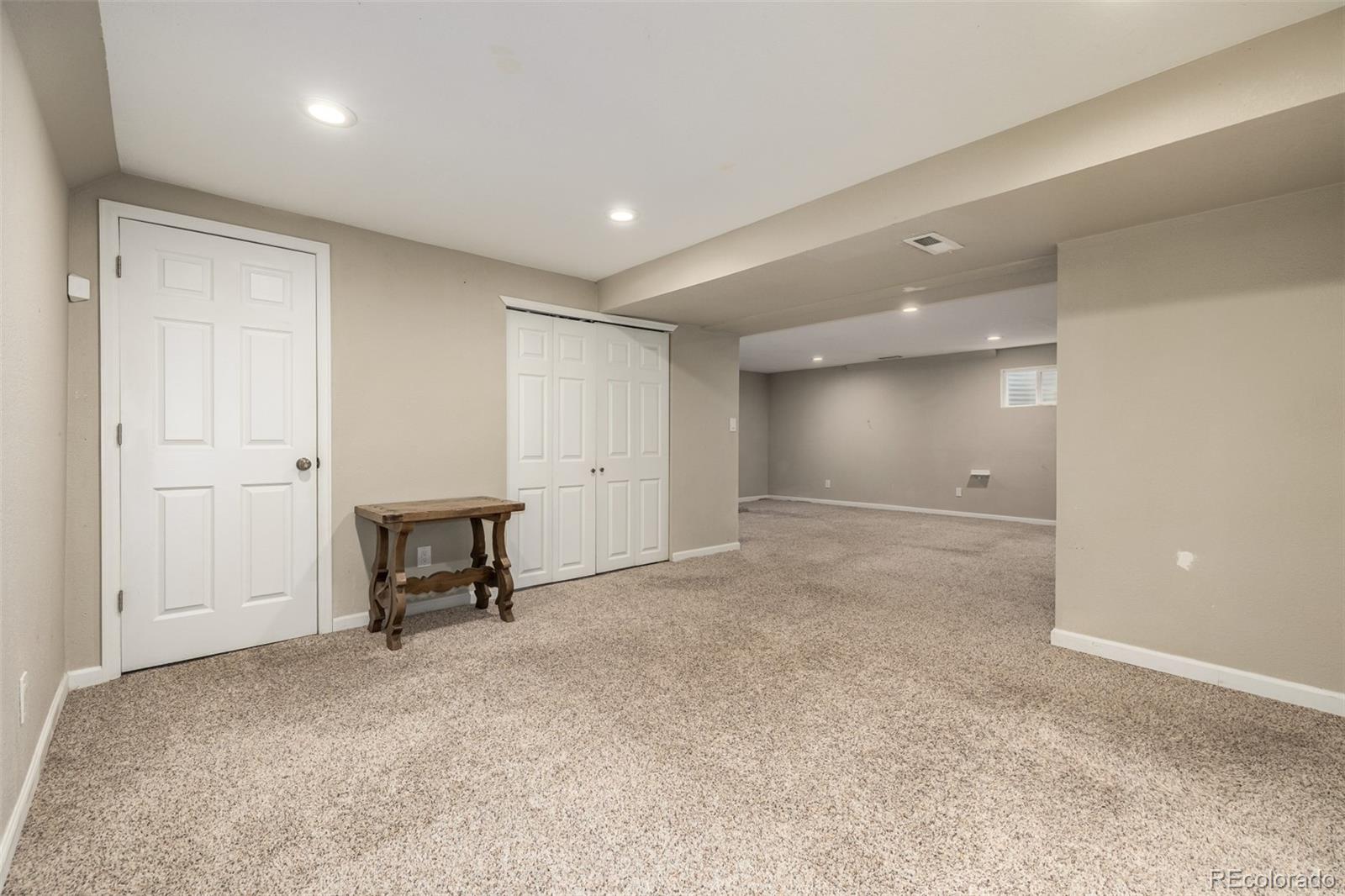 MLS Image #33 for 1116 s rifle circle,aurora, Colorado