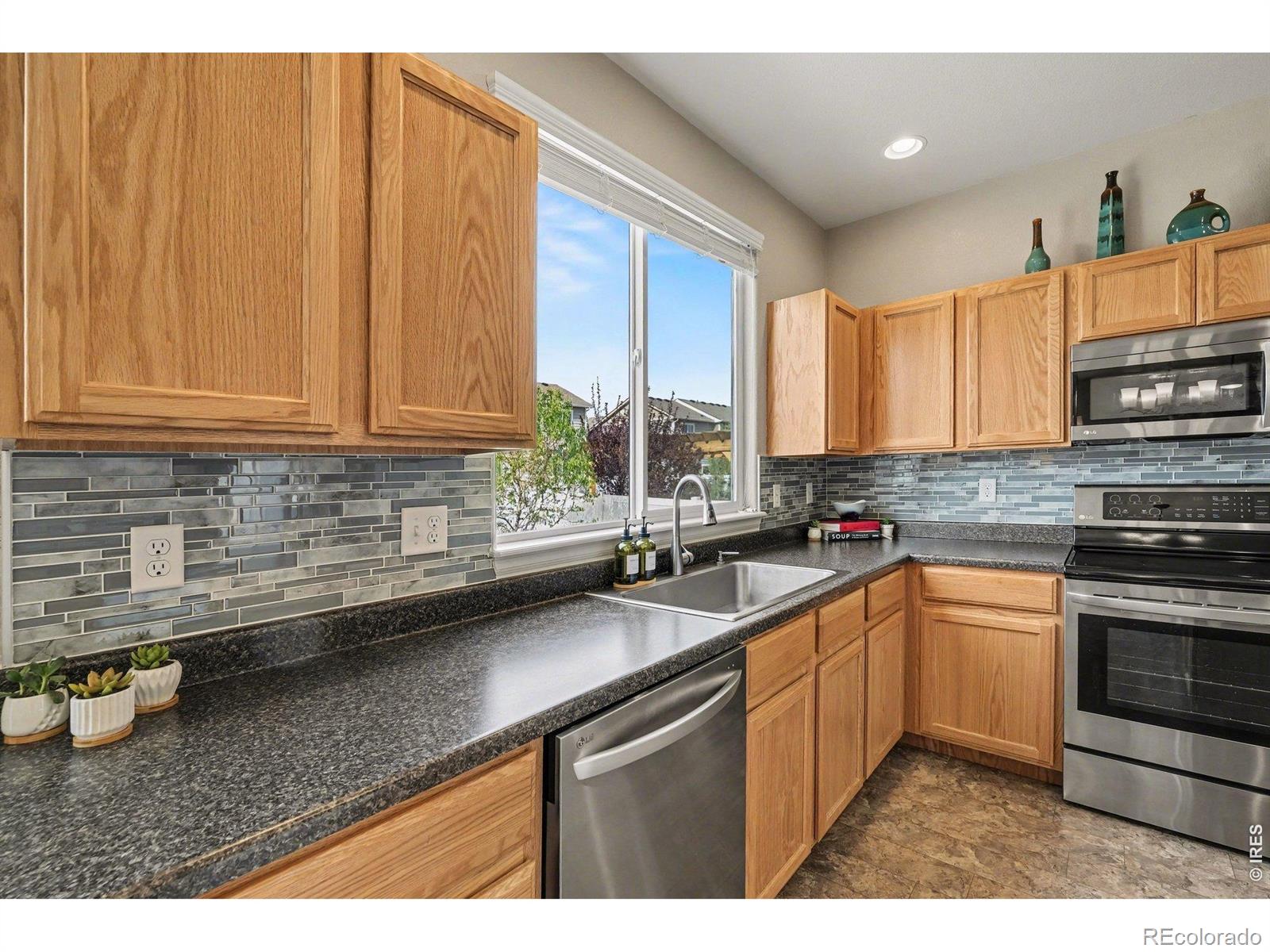 MLS Image #8 for 1542  woodcock street,berthoud, Colorado