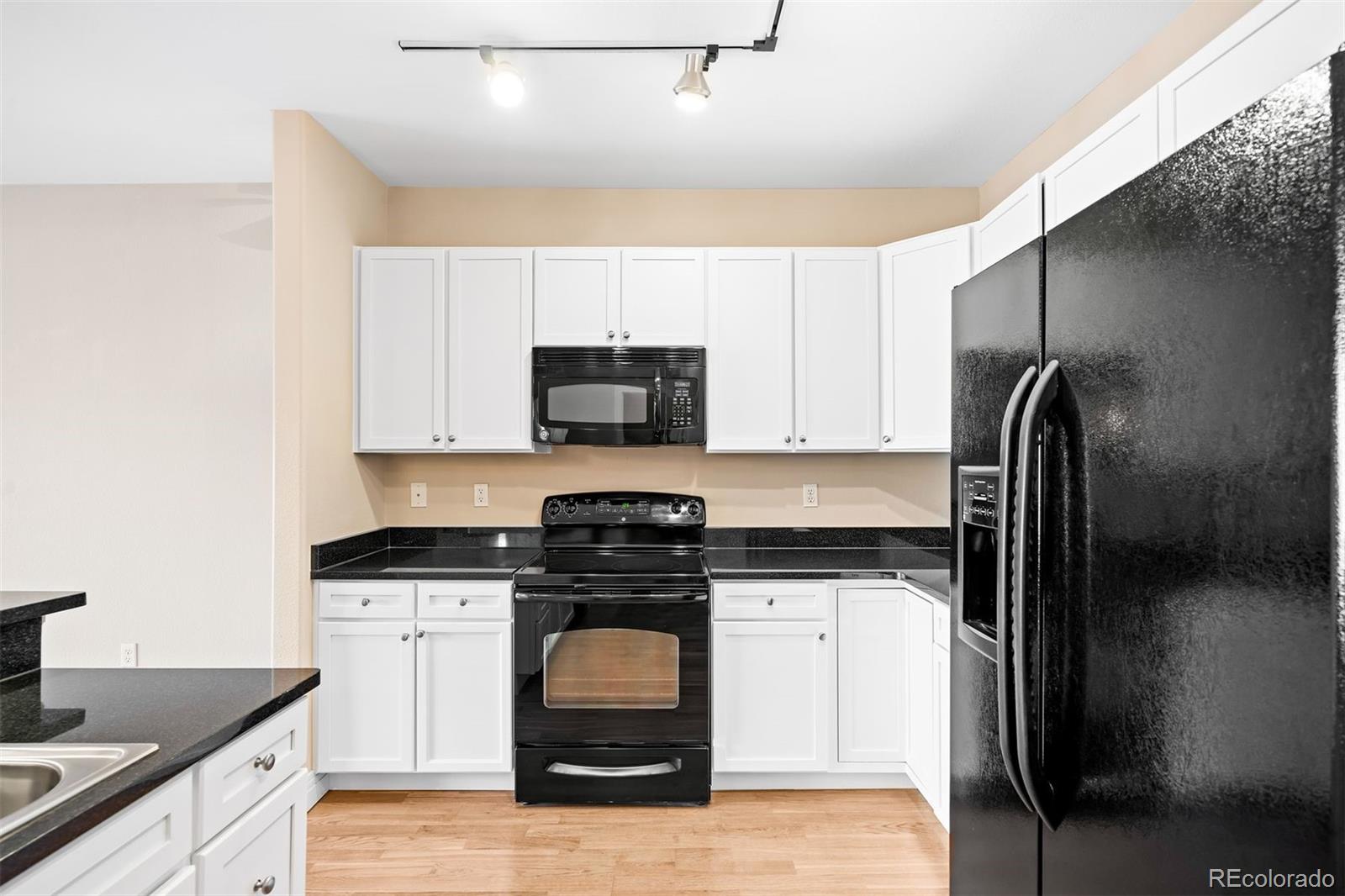MLS Image #9 for 9019 e panorama circle,centennial, Colorado
