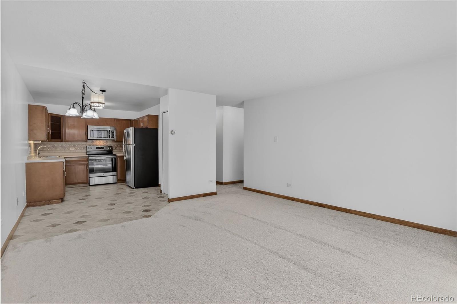MLS Image #9 for 9150 e center avenue 12a,denver, Colorado
