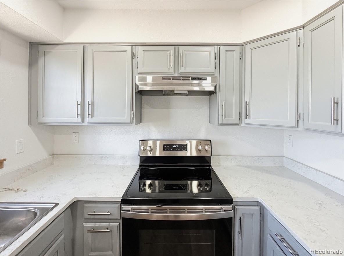 MLS Image #3 for 8215 s fillmore circle,littleton, Colorado