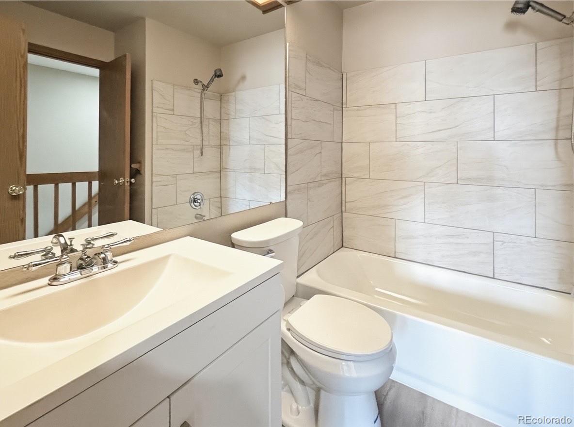 MLS Image #7 for 8215 s fillmore circle,littleton, Colorado