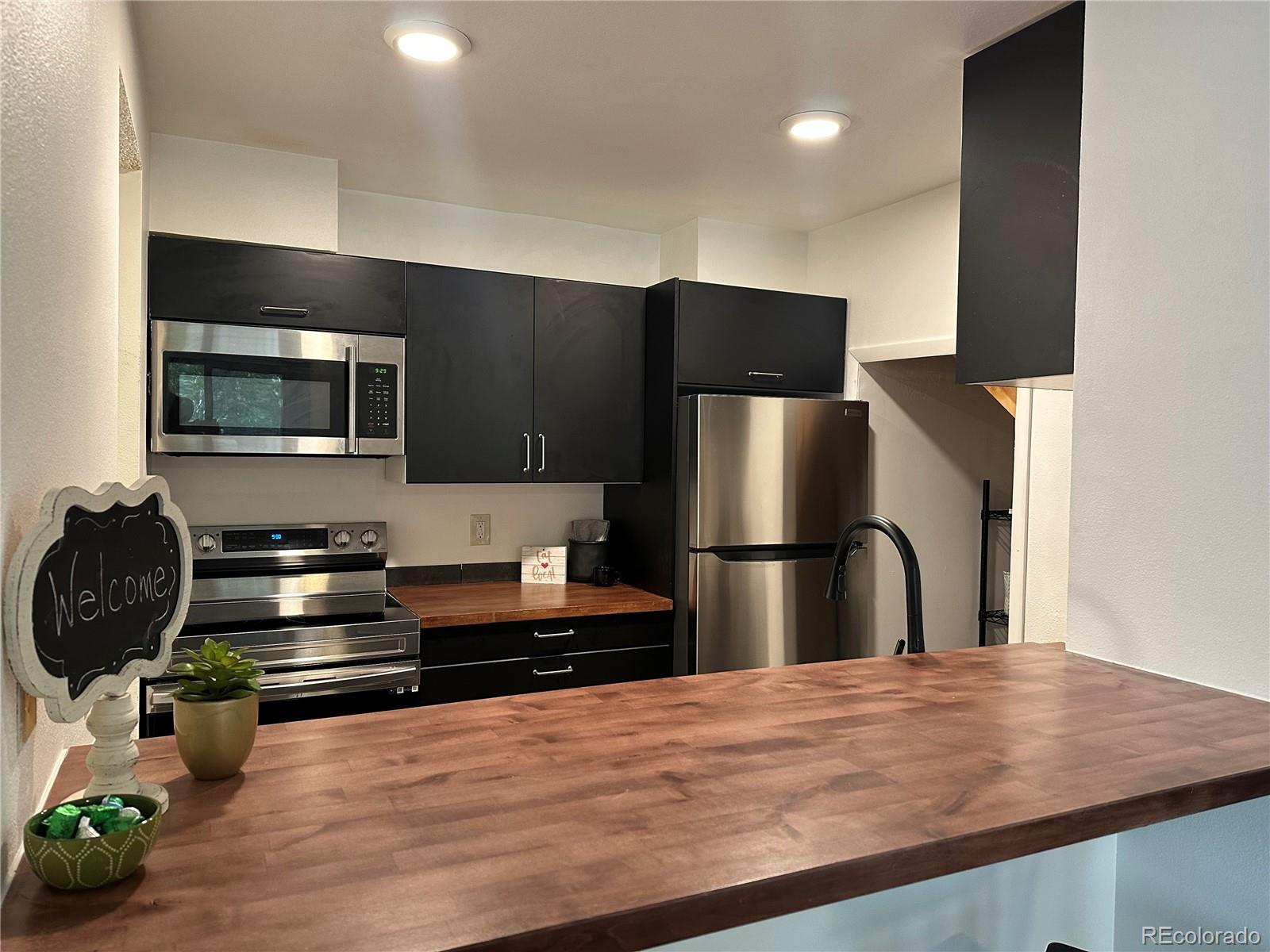 MLS Image #12 for 6660 e mississippi avenue,denver, Colorado