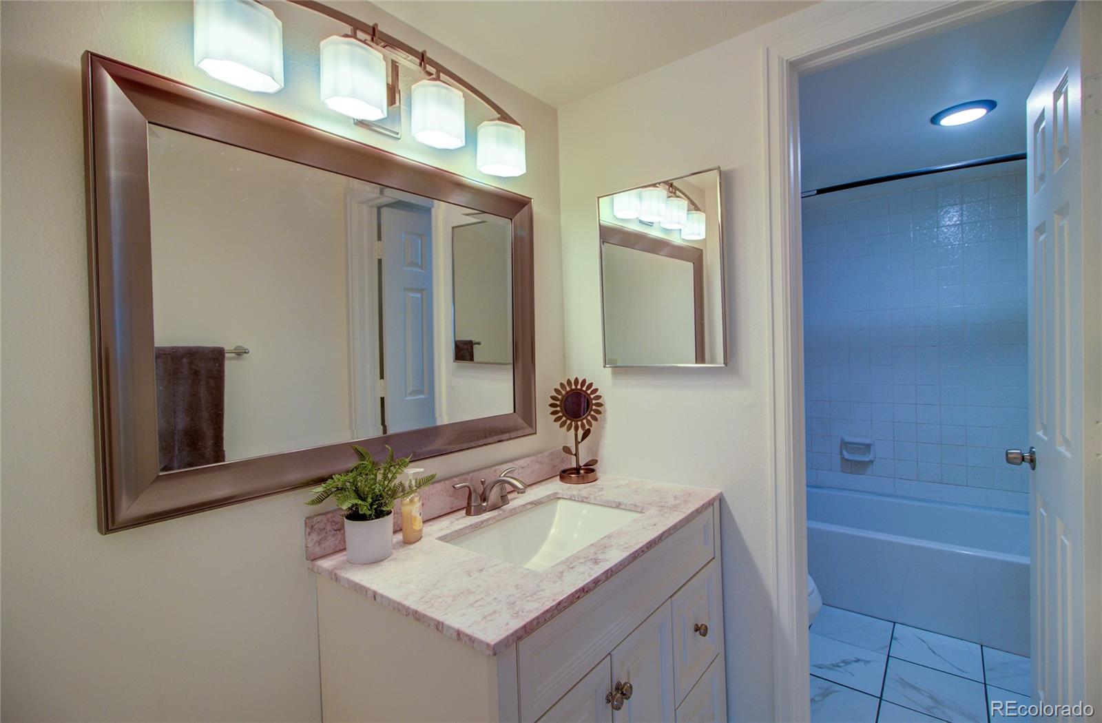 MLS Image #15 for 6660 e mississippi avenue,denver, Colorado