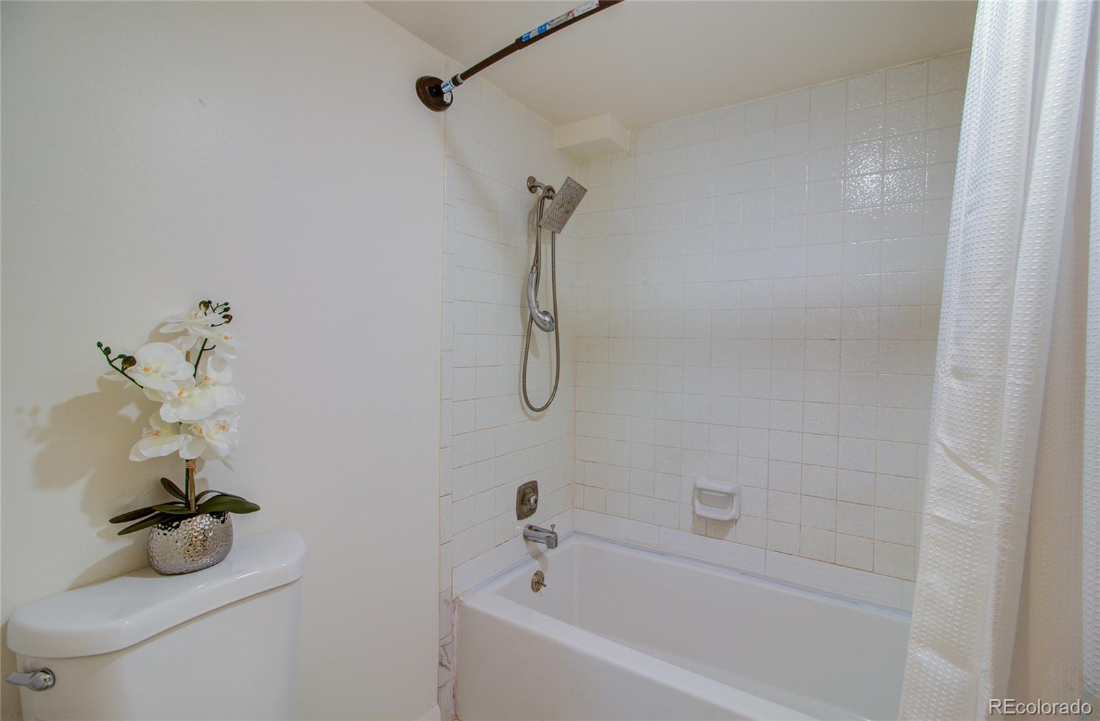 MLS Image #16 for 6660 e mississippi avenue,denver, Colorado