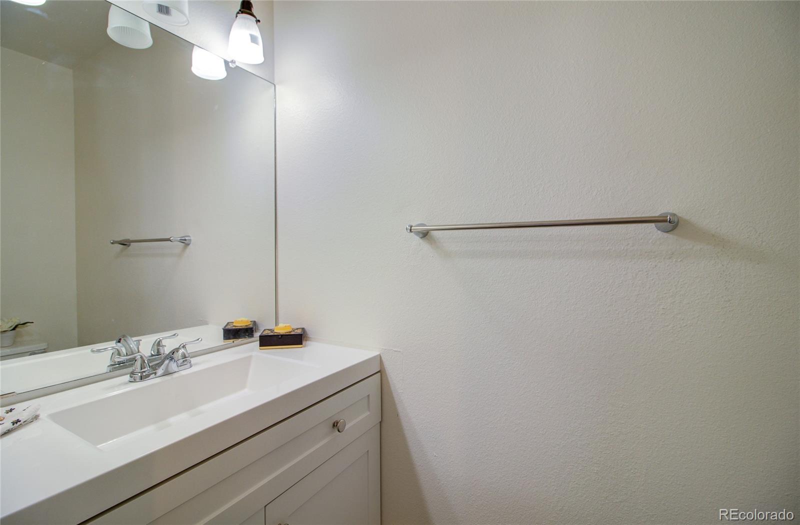 MLS Image #20 for 6660 e mississippi avenue,denver, Colorado