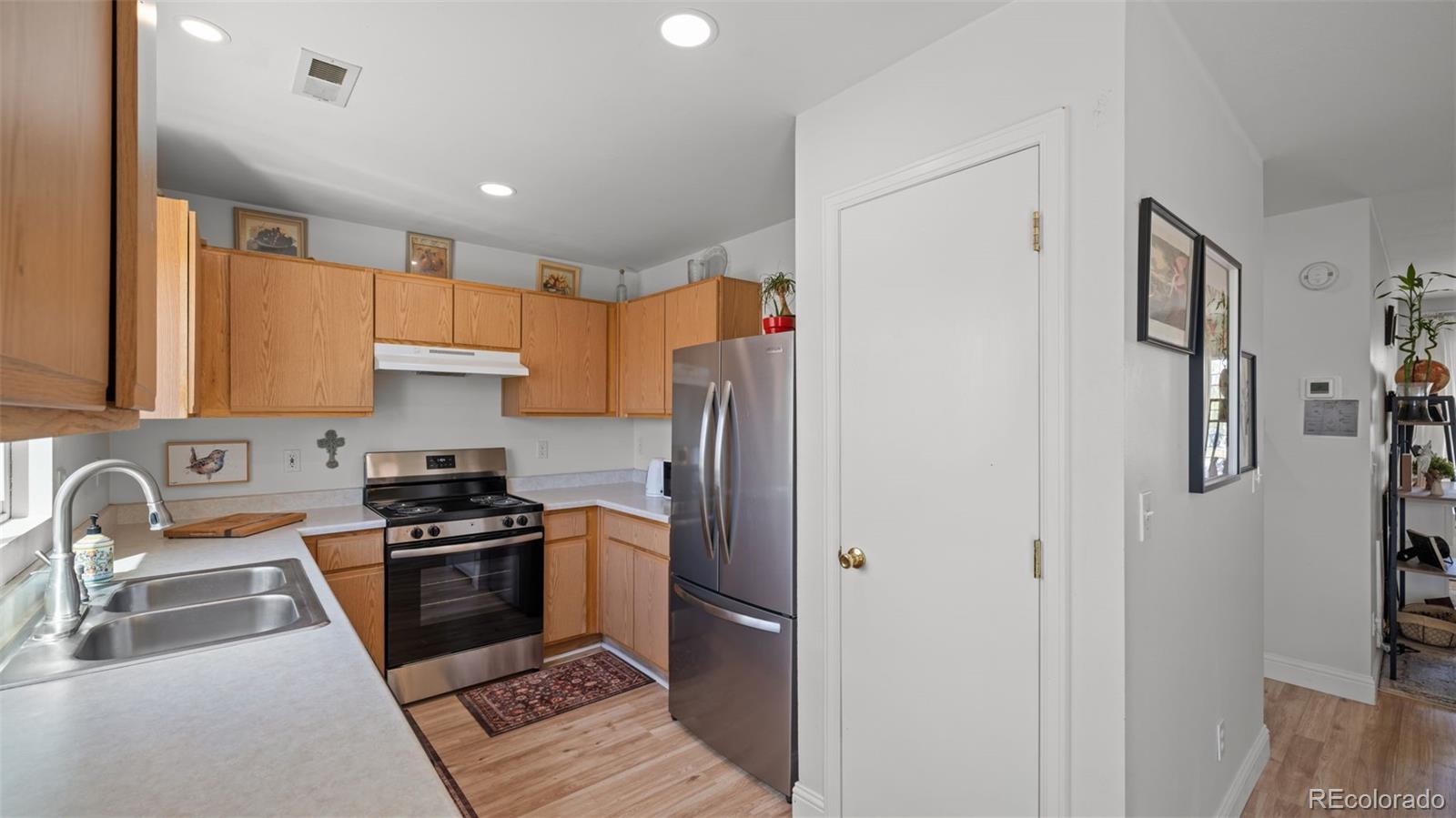 MLS Image #9 for 5492  anna lee way,colorado springs, Colorado
