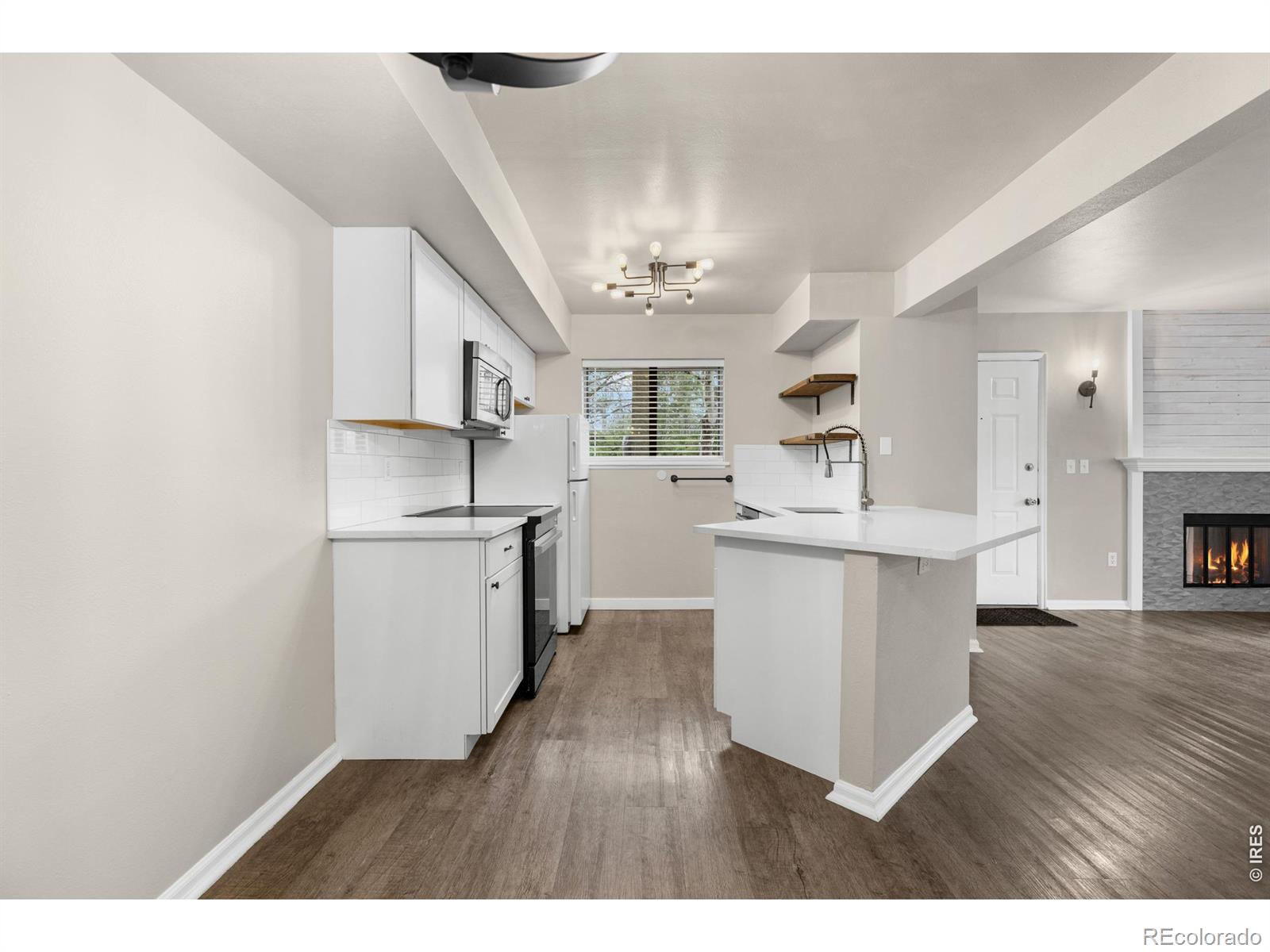 MLS Image #12 for 60 s boulder circle,boulder, Colorado
