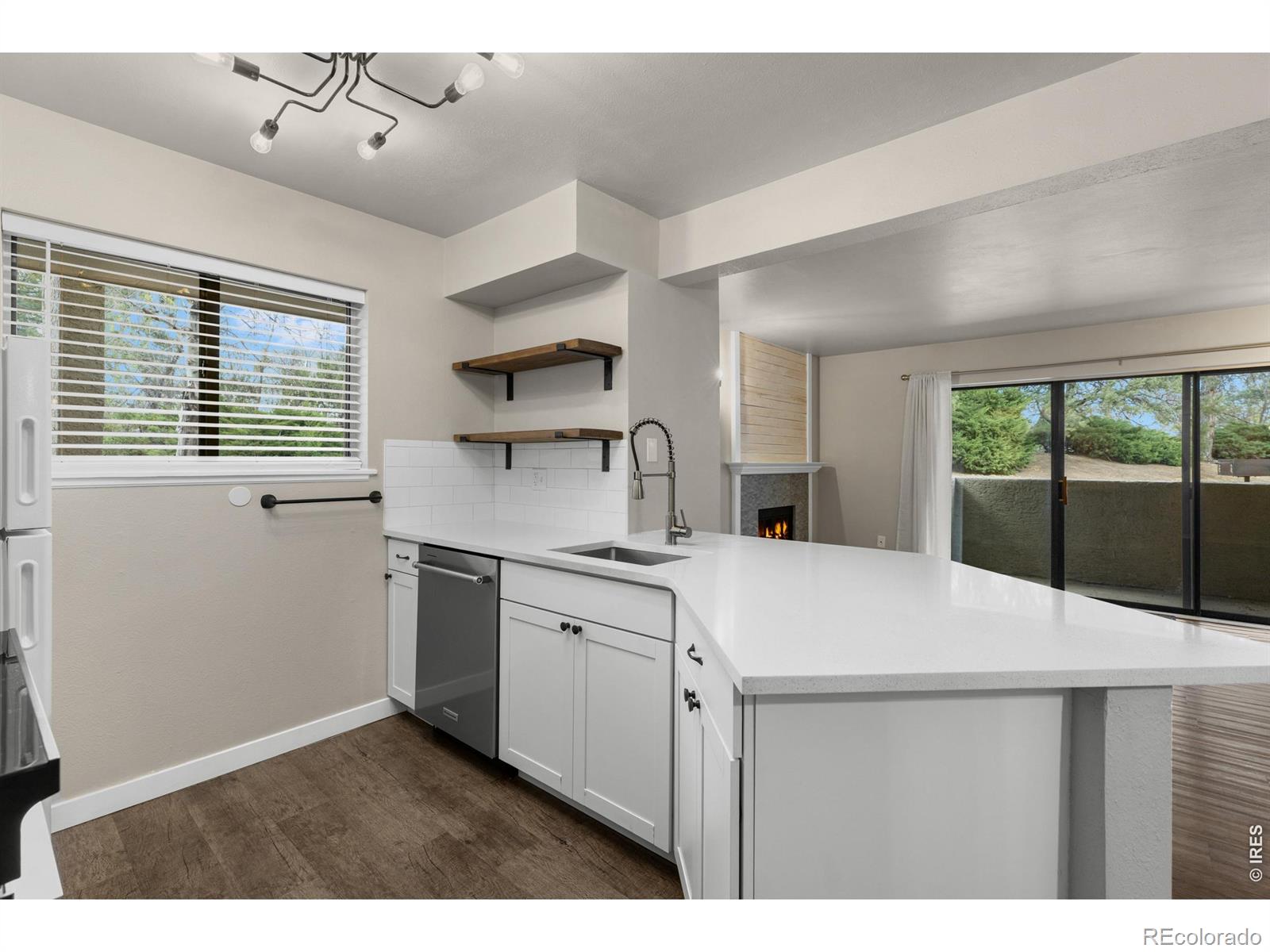 MLS Image #9 for 60 s boulder circle,boulder, Colorado