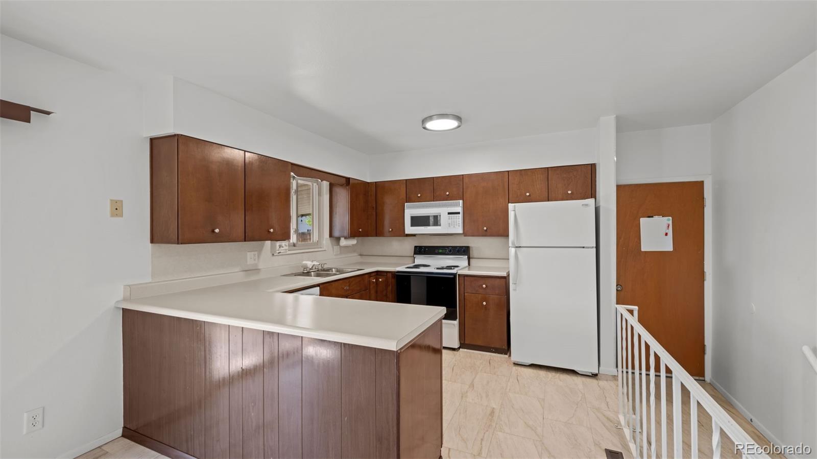 MLS Image #11 for 1304  de reamer circle,colorado springs, Colorado