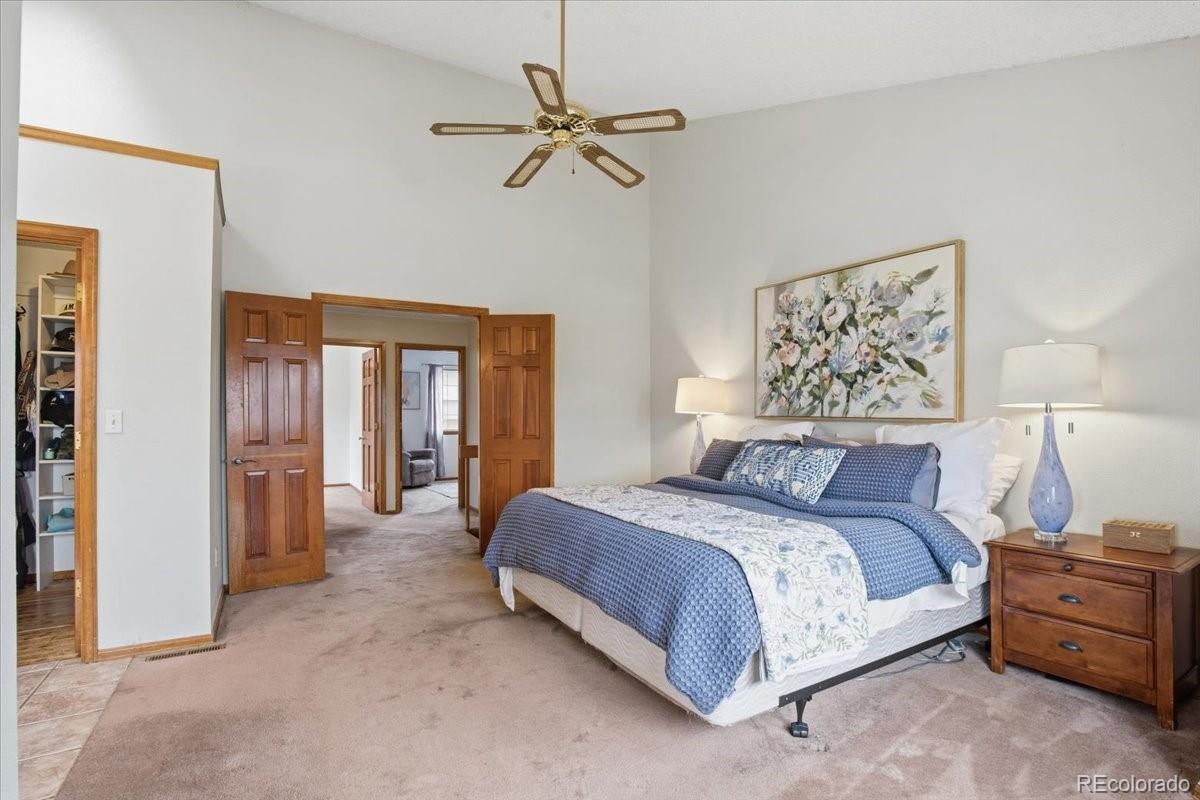 MLS Image #14 for 11  long spur,littleton, Colorado