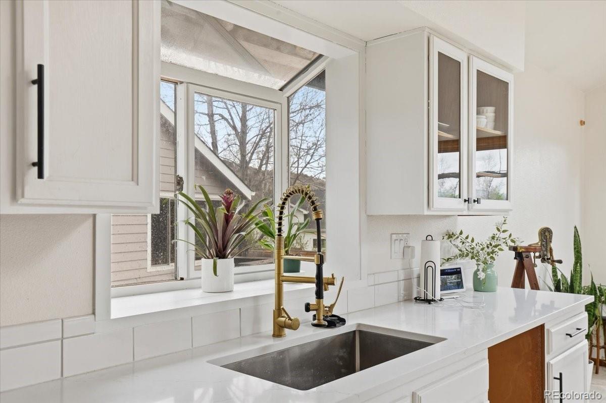 MLS Image #9 for 11  long spur,littleton, Colorado