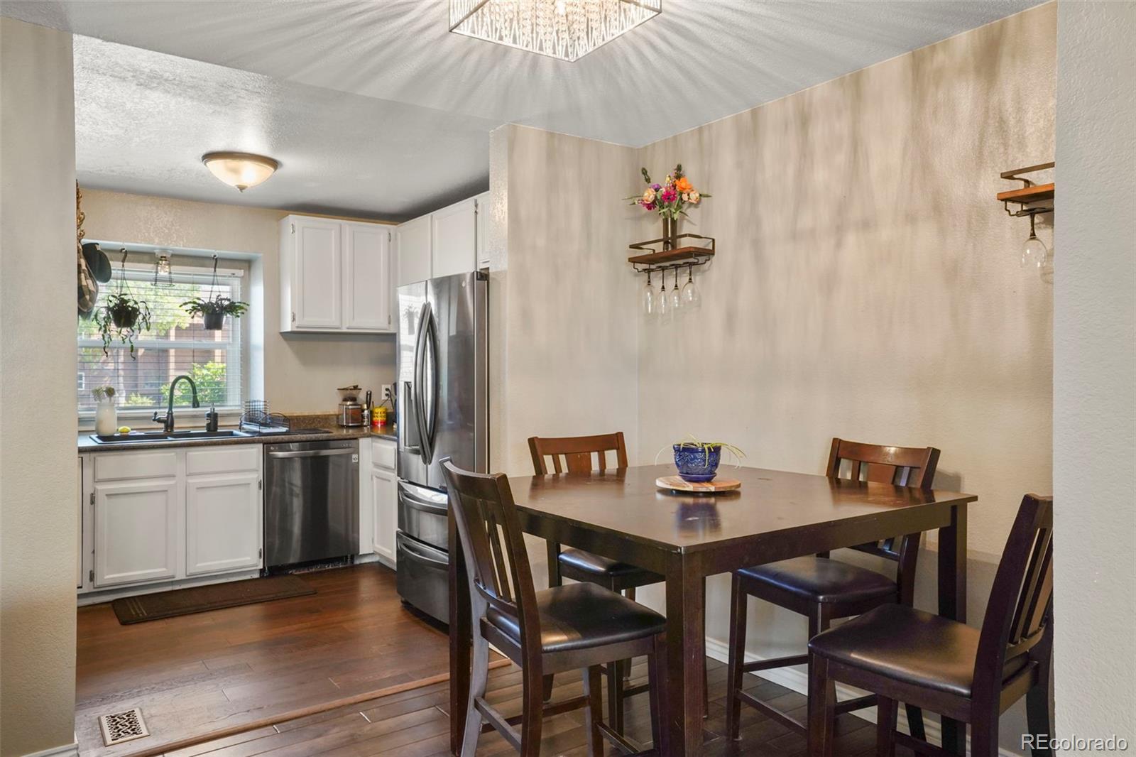 MLS Image #7 for 2469  devonshire court,denver, Colorado