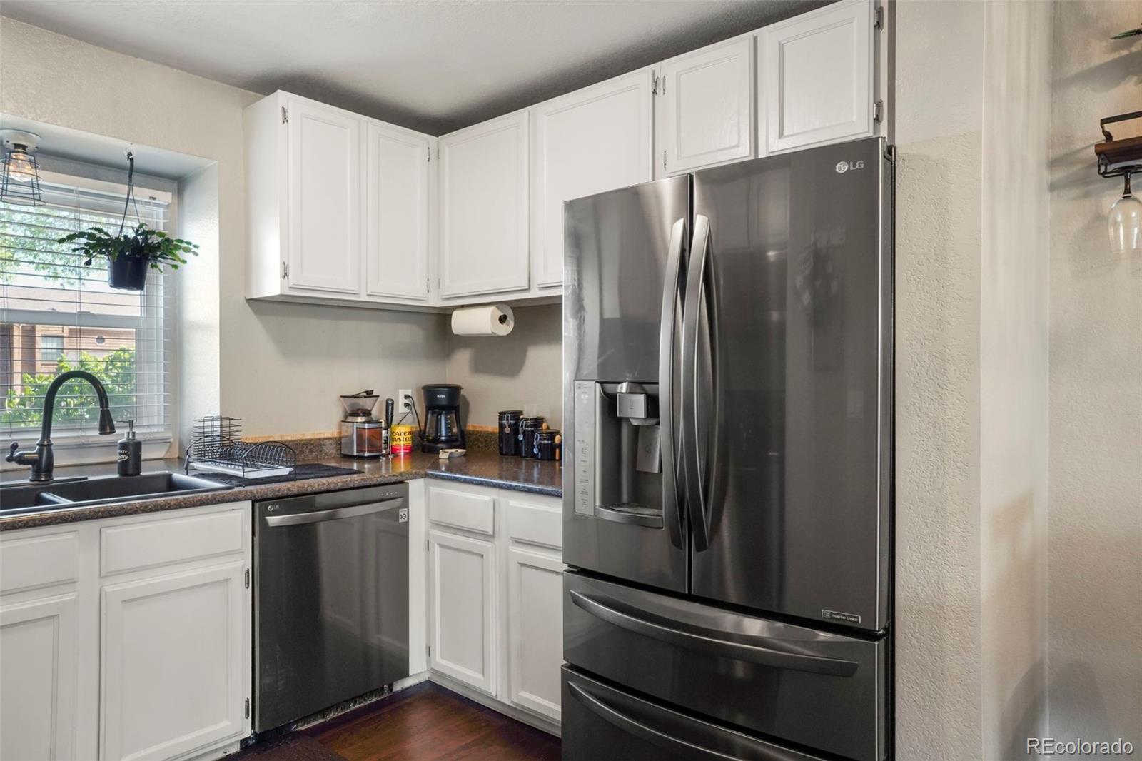 MLS Image #9 for 2469  devonshire court,denver, Colorado