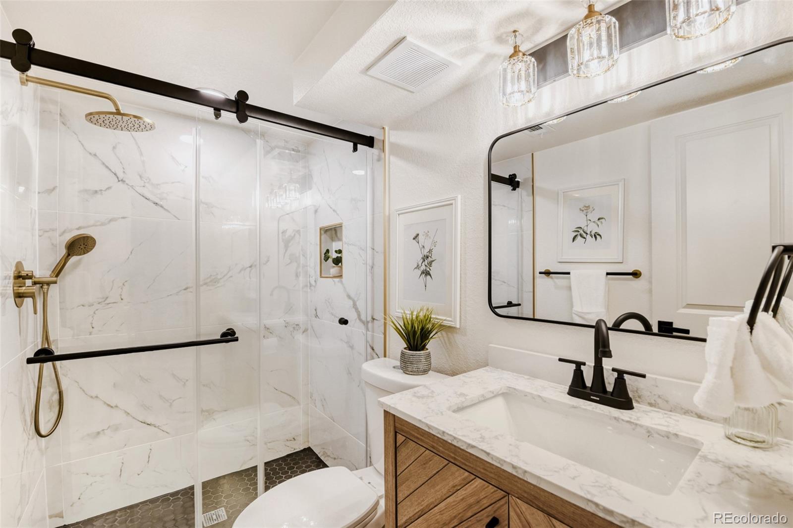 MLS Image #17 for 900  essex drive,denver, Colorado