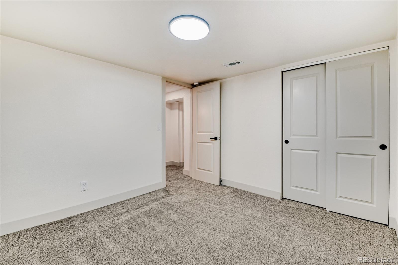 MLS Image #20 for 900  essex drive,denver, Colorado