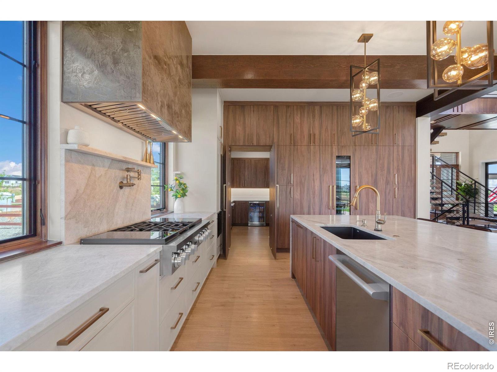 MLS Image #10 for 1501  flowering tree court,windsor, Colorado