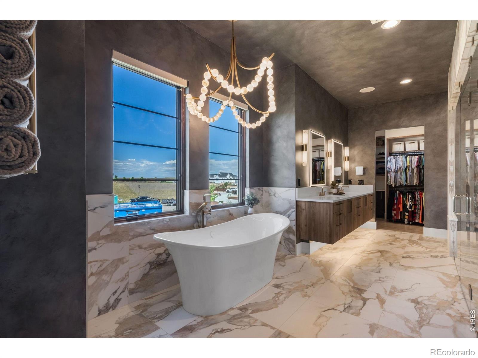 MLS Image #24 for 1501  flowering tree court,windsor, Colorado