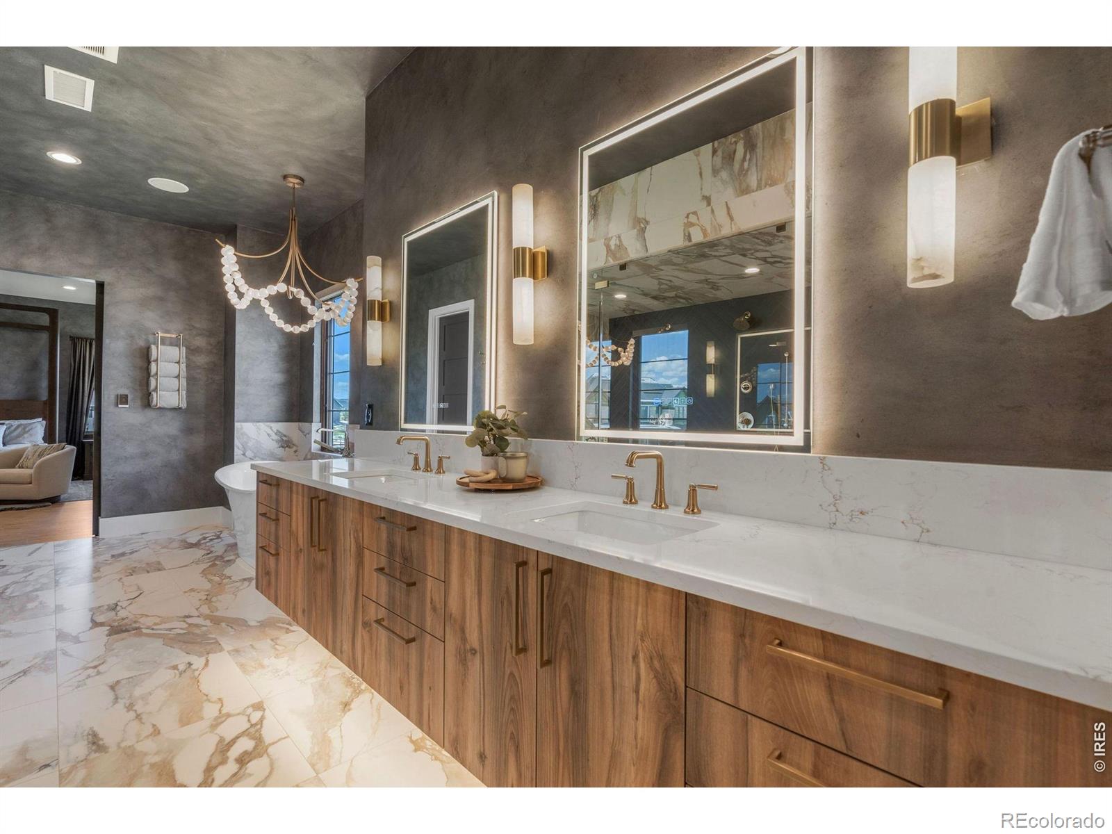 MLS Image #25 for 1501  flowering tree court,windsor, Colorado