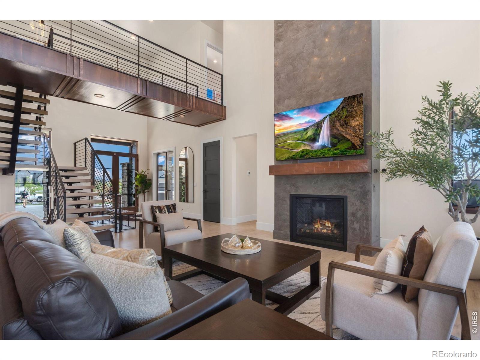 MLS Image #3 for 1501  flowering tree court,windsor, Colorado