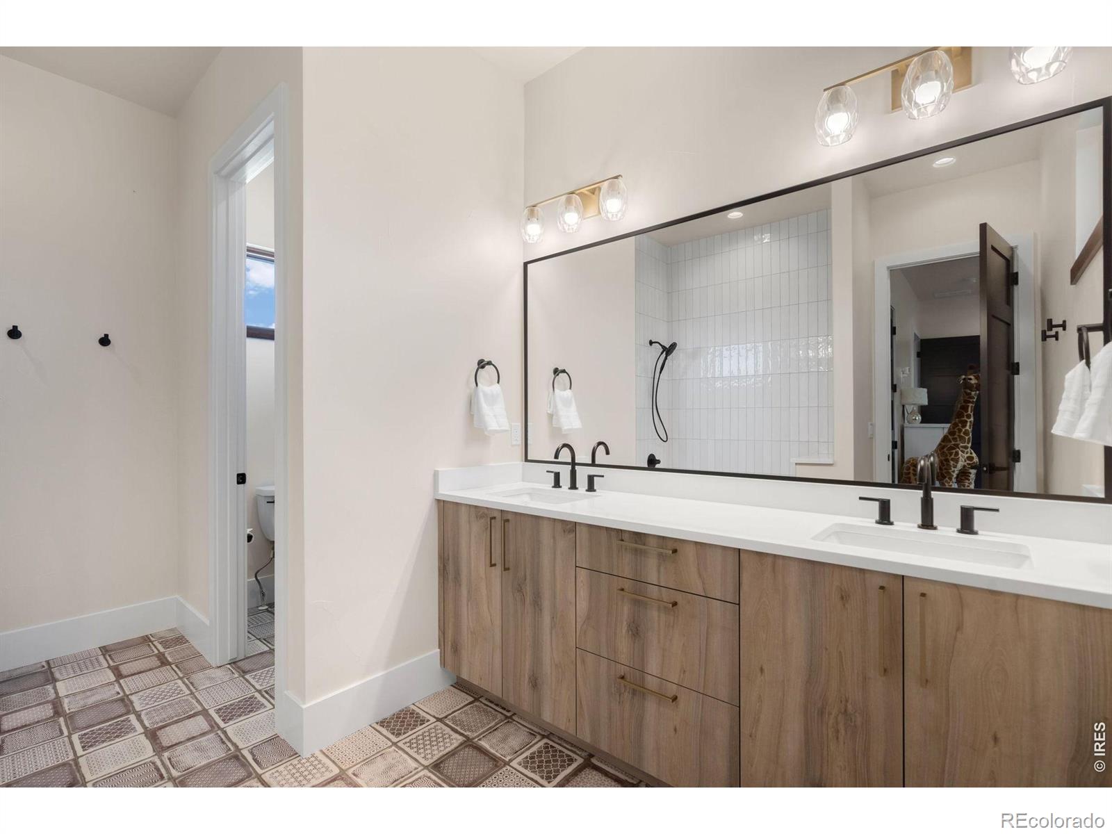 MLS Image #30 for 1501  flowering tree court,windsor, Colorado
