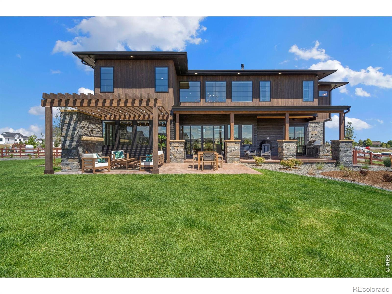 MLS Image #47 for 1501  flowering tree court,windsor, Colorado