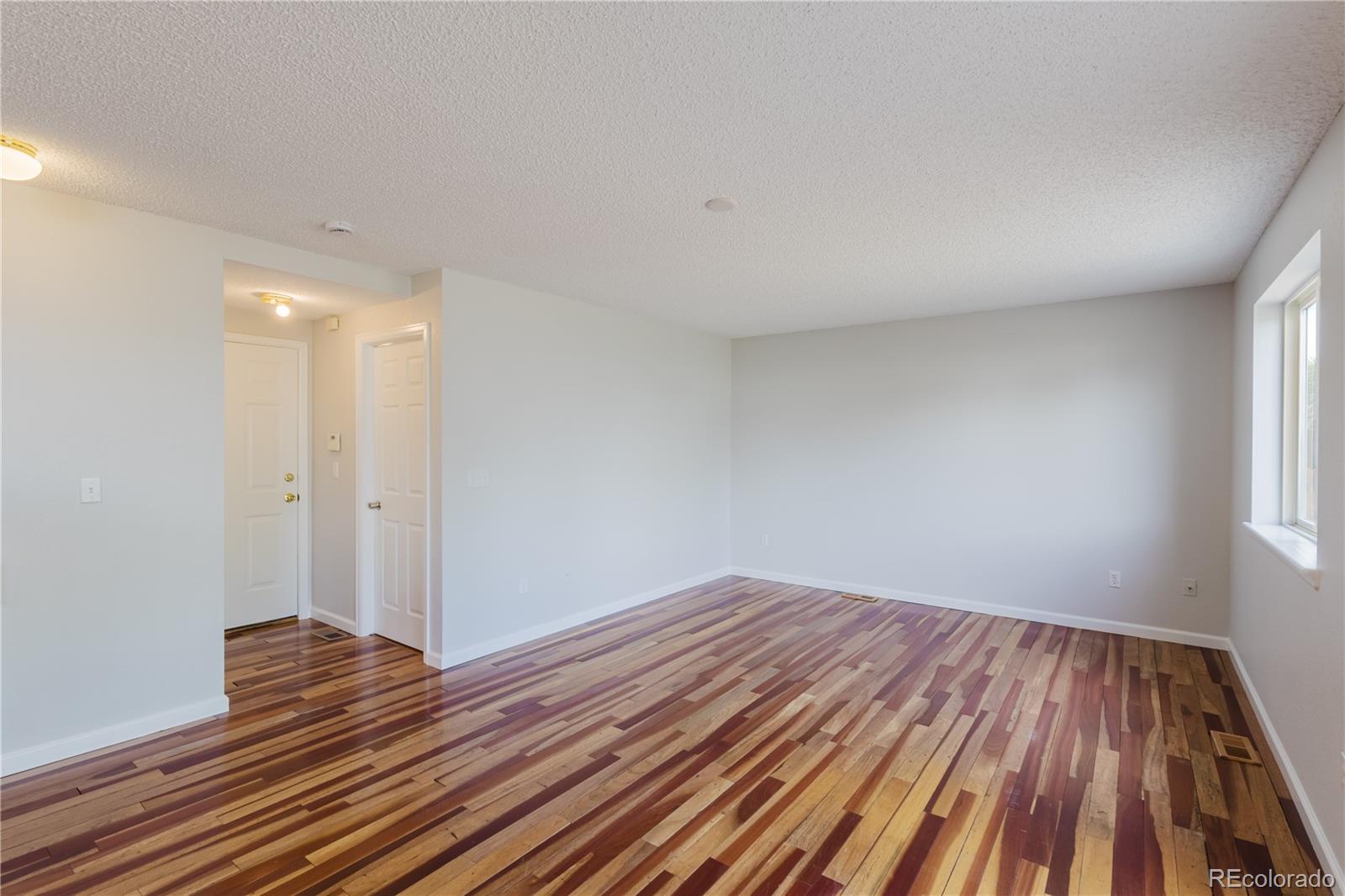 MLS Image #13 for 2180 s uravan street,aurora, Colorado