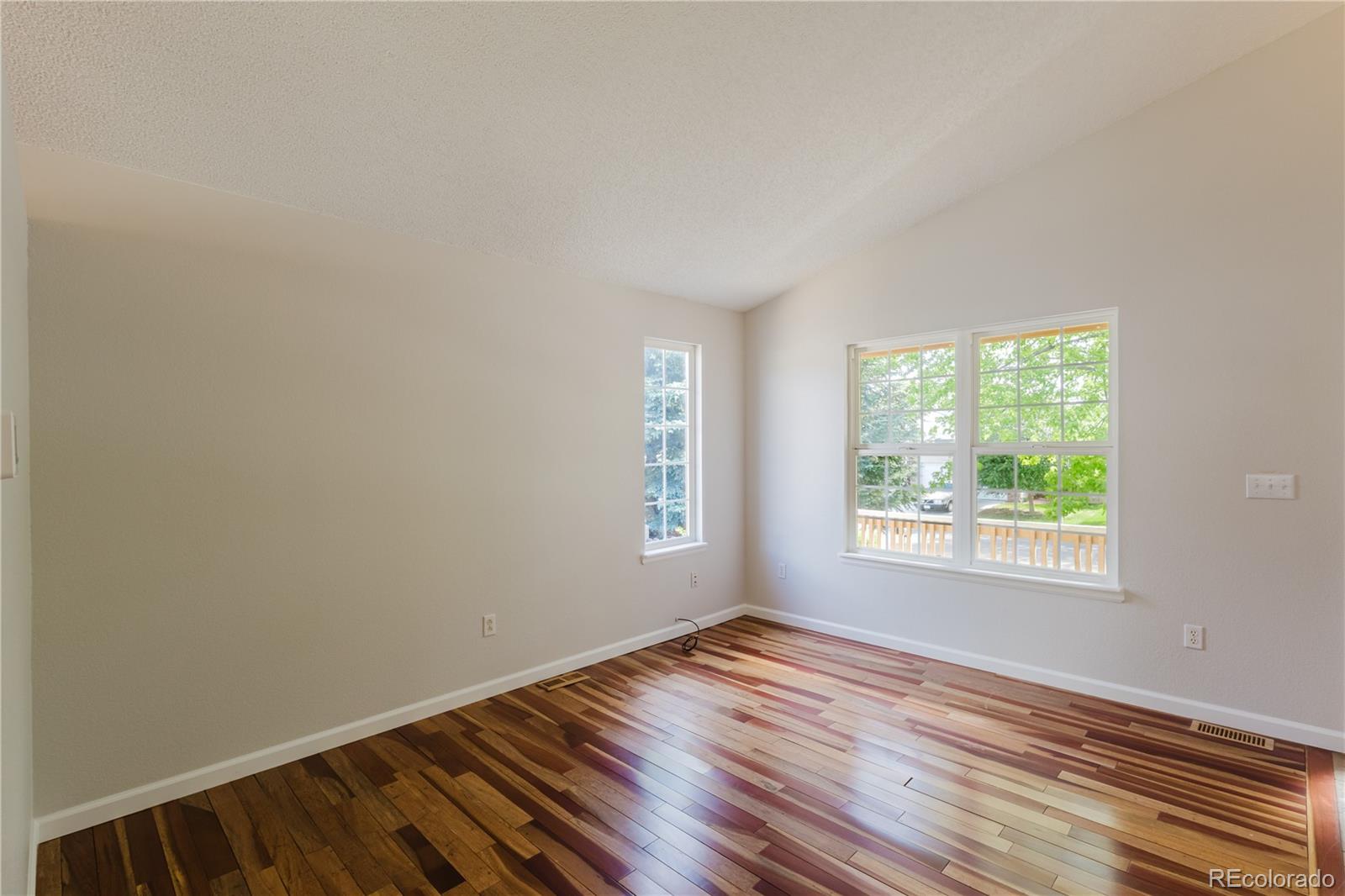 MLS Image #4 for 2180 s uravan street,aurora, Colorado