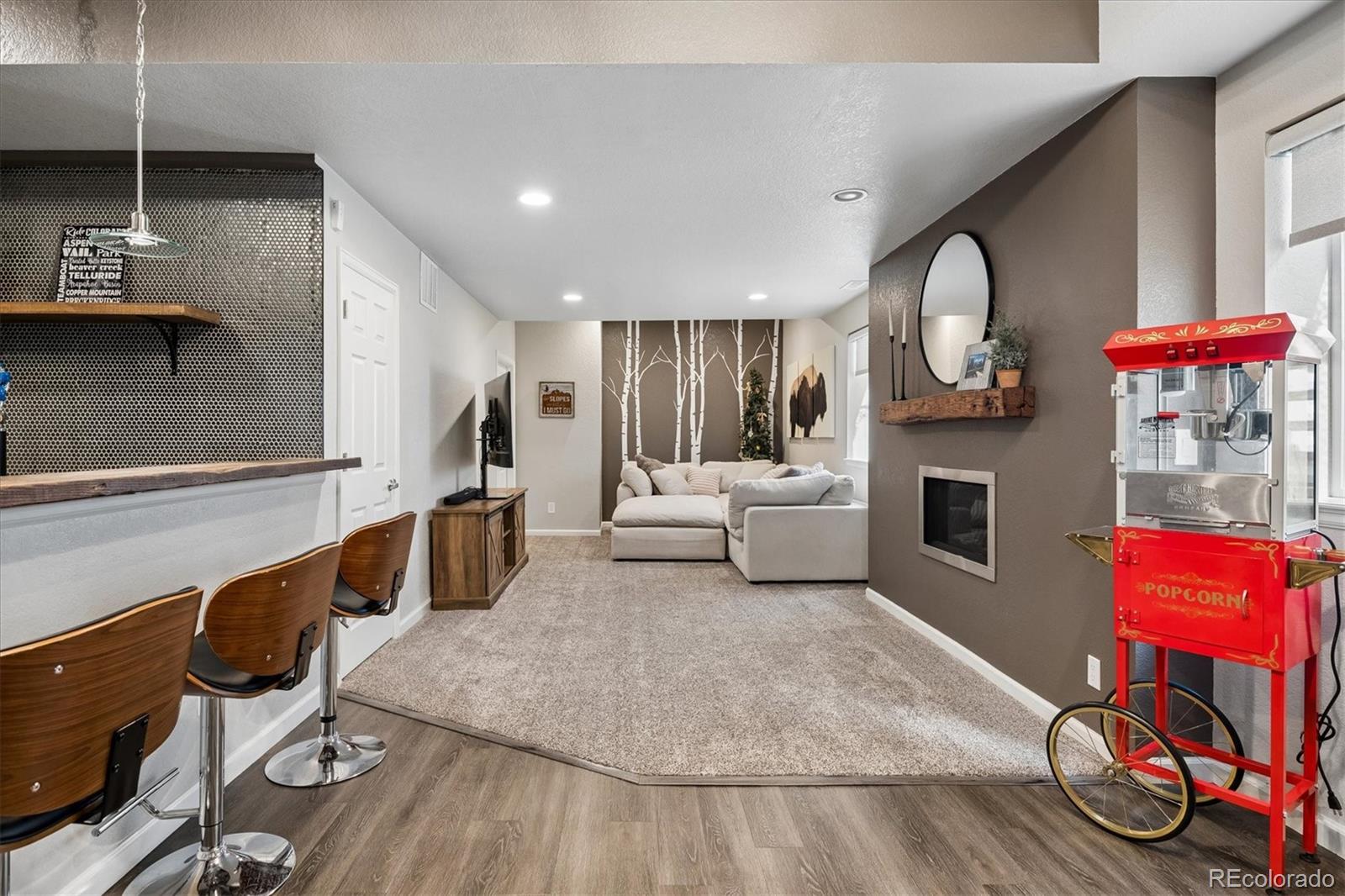MLS Image #16 for 9353  iron mountain way,arvada, Colorado