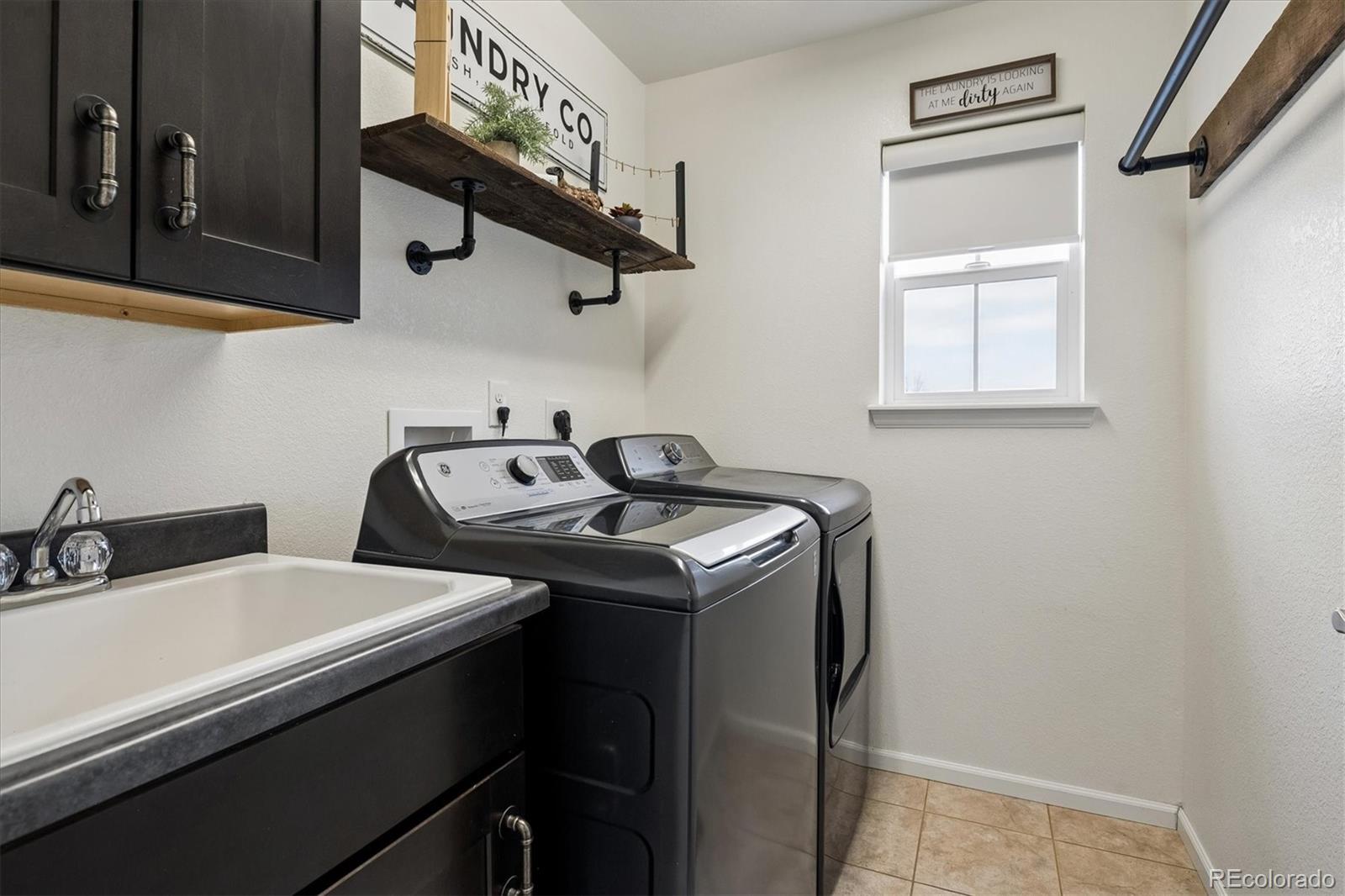 MLS Image #26 for 9353  iron mountain way,arvada, Colorado