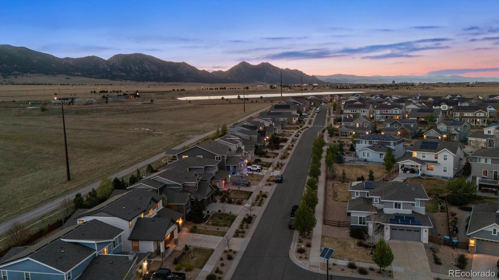 MLS Image #37 for 9353  iron mountain way,arvada, Colorado