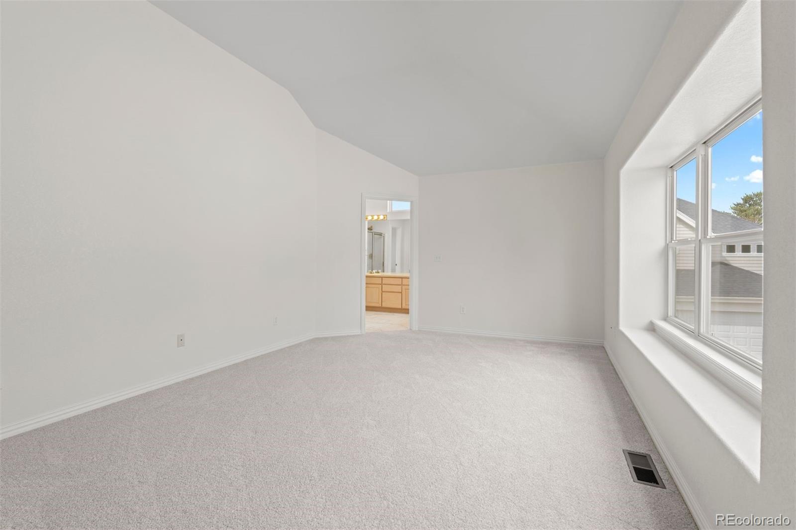 MLS Image #25 for 1011 s valentia street,denver, Colorado