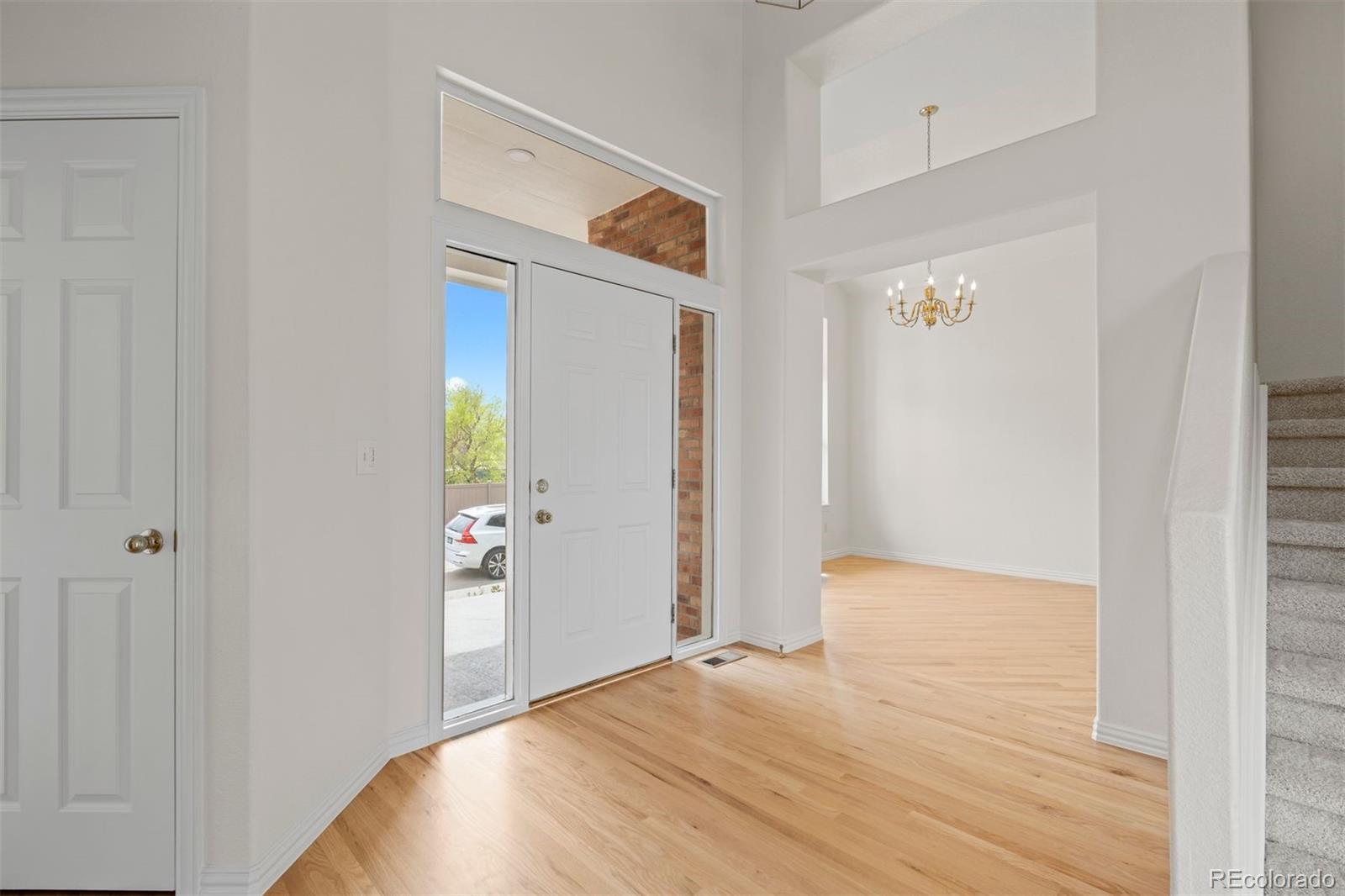MLS Image #5 for 1011 s valentia street,denver, Colorado
