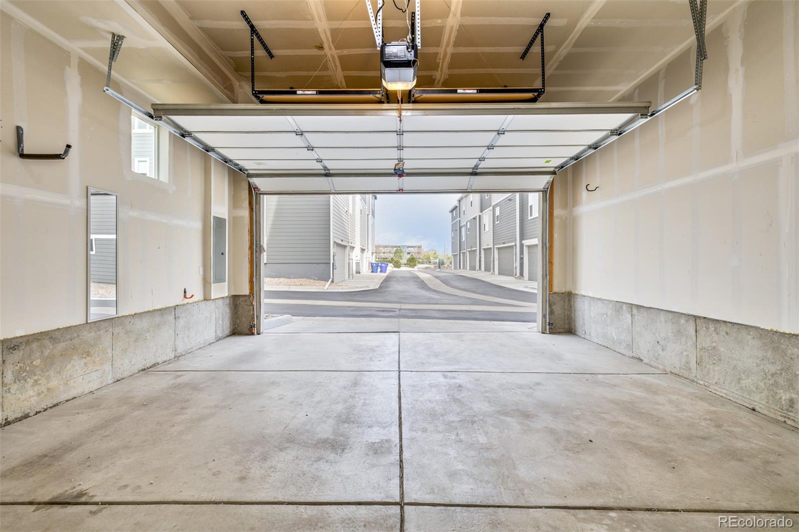 MLS Image #36 for 6936  eliot street,denver, Colorado