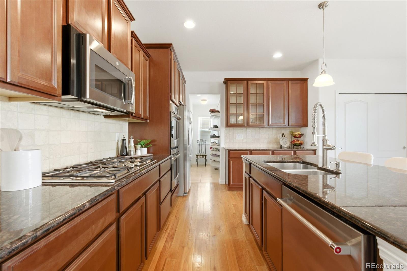 MLS Image #12 for 6247 s muscadine court,aurora, Colorado