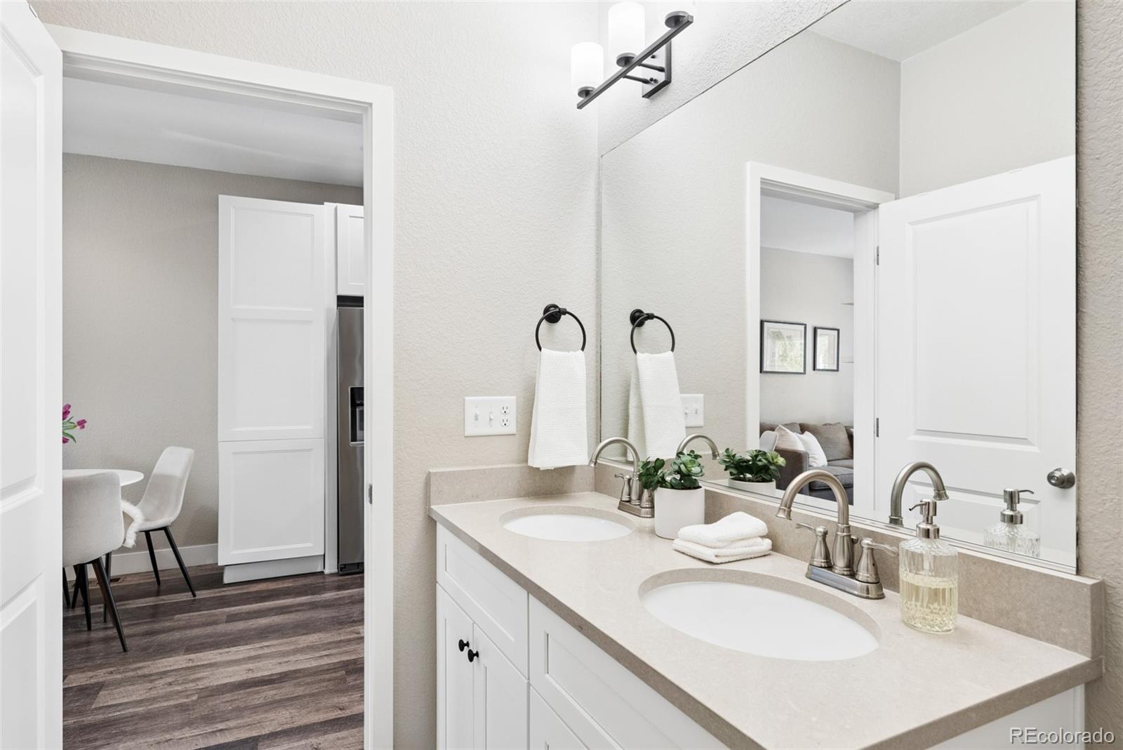 MLS Image #9 for 425 n corona street,denver, Colorado
