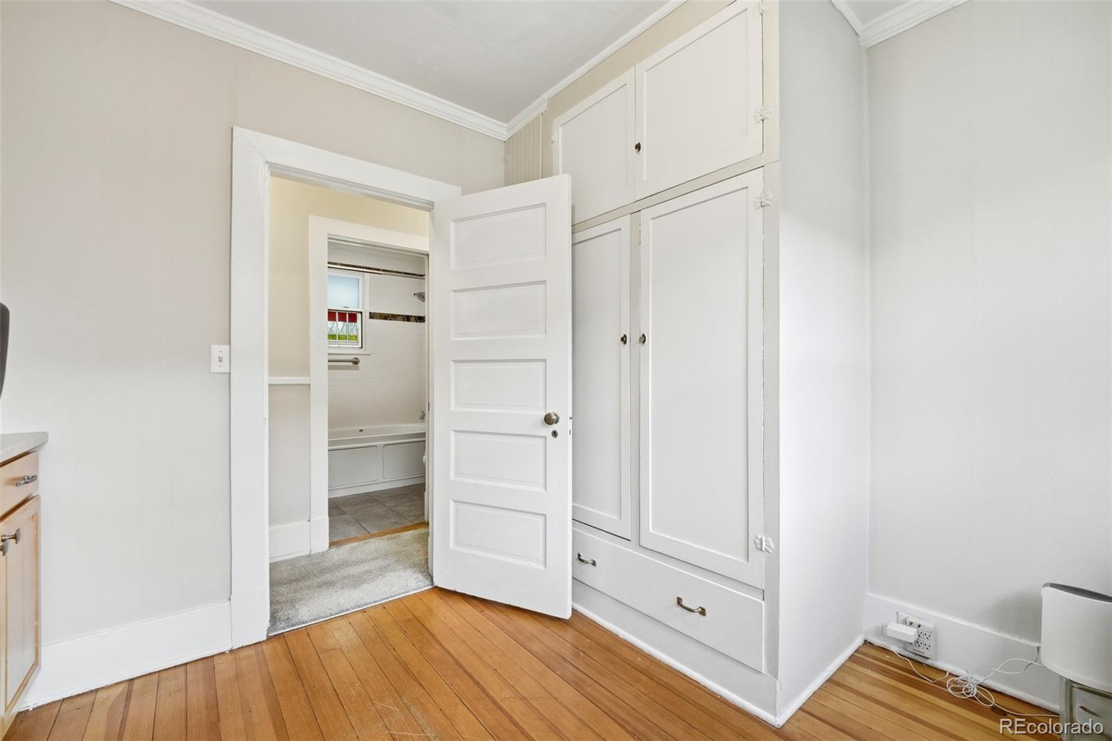 MLS Image #8 for 619 n cedar street,colorado springs, Colorado