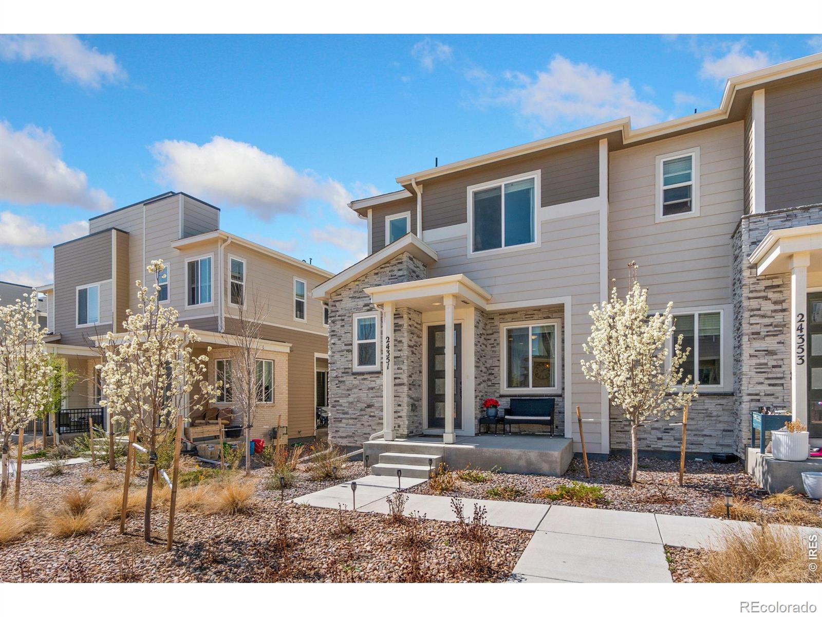 MLS Image #1 for 24351 e 41st avenue,aurora, Colorado