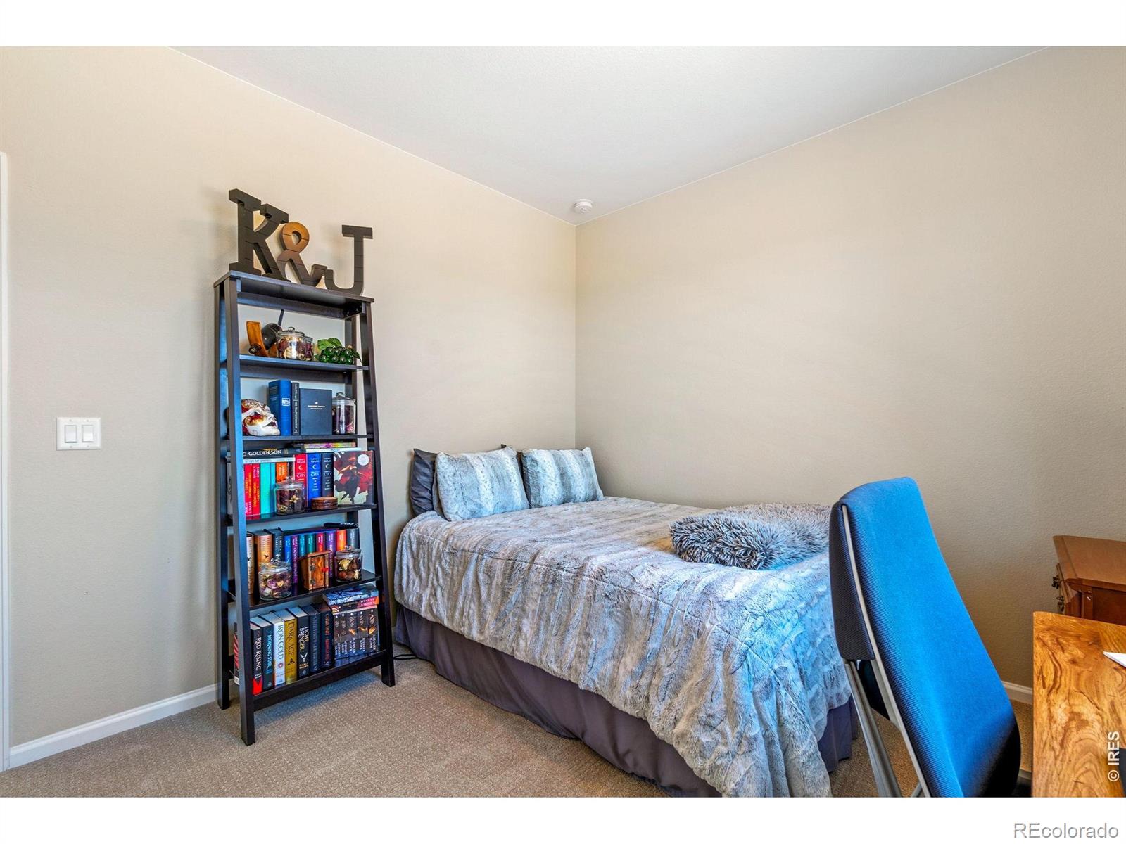 MLS Image #16 for 24351 e 41st avenue,aurora, Colorado