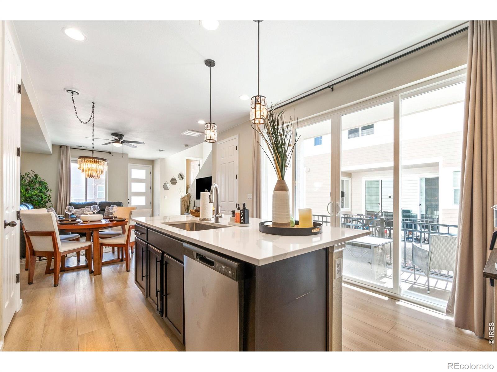 MLS Image #7 for 24351 e 41st avenue,aurora, Colorado