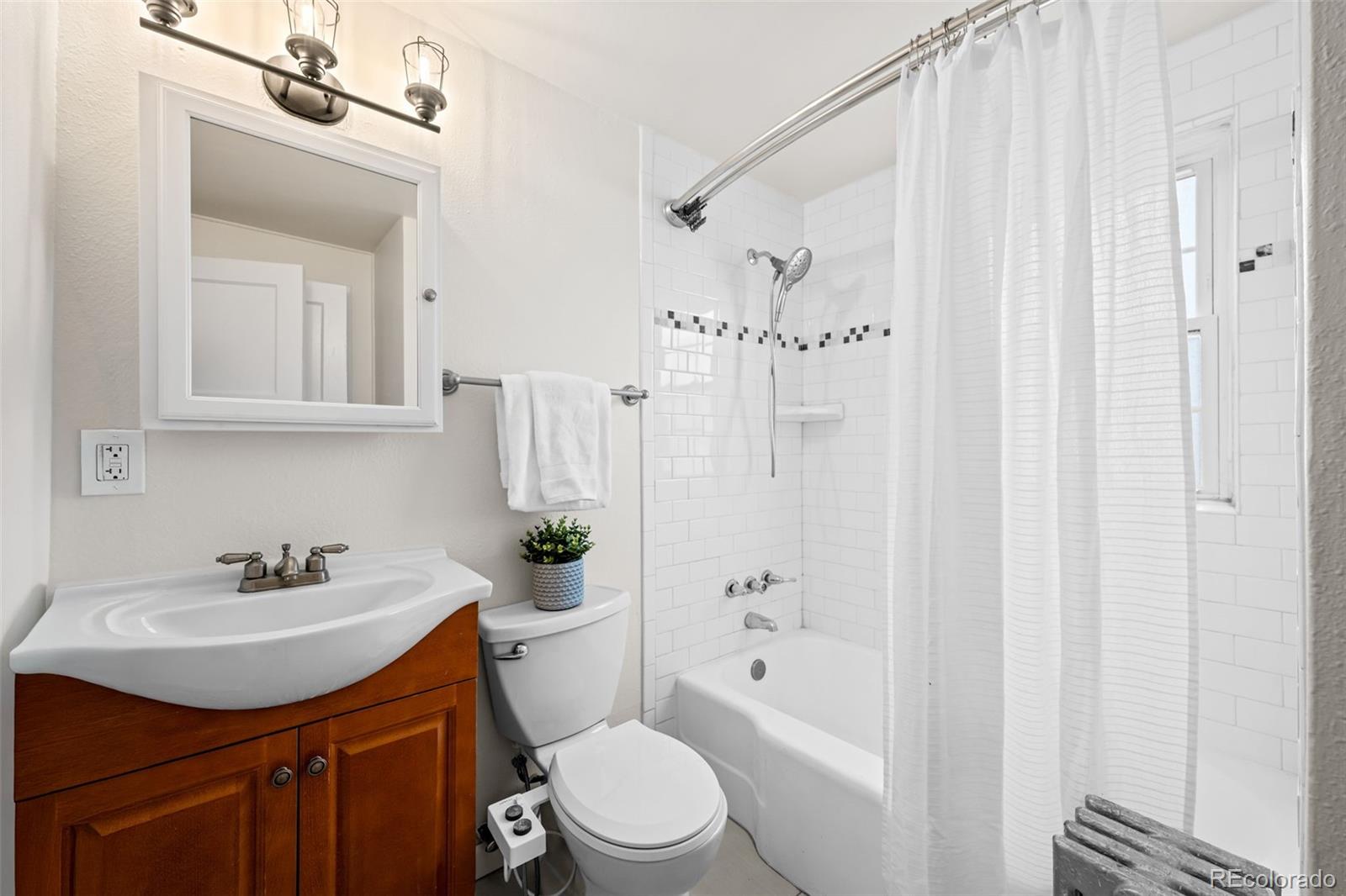 MLS Image #23 for 2828  jasmine street,denver, Colorado