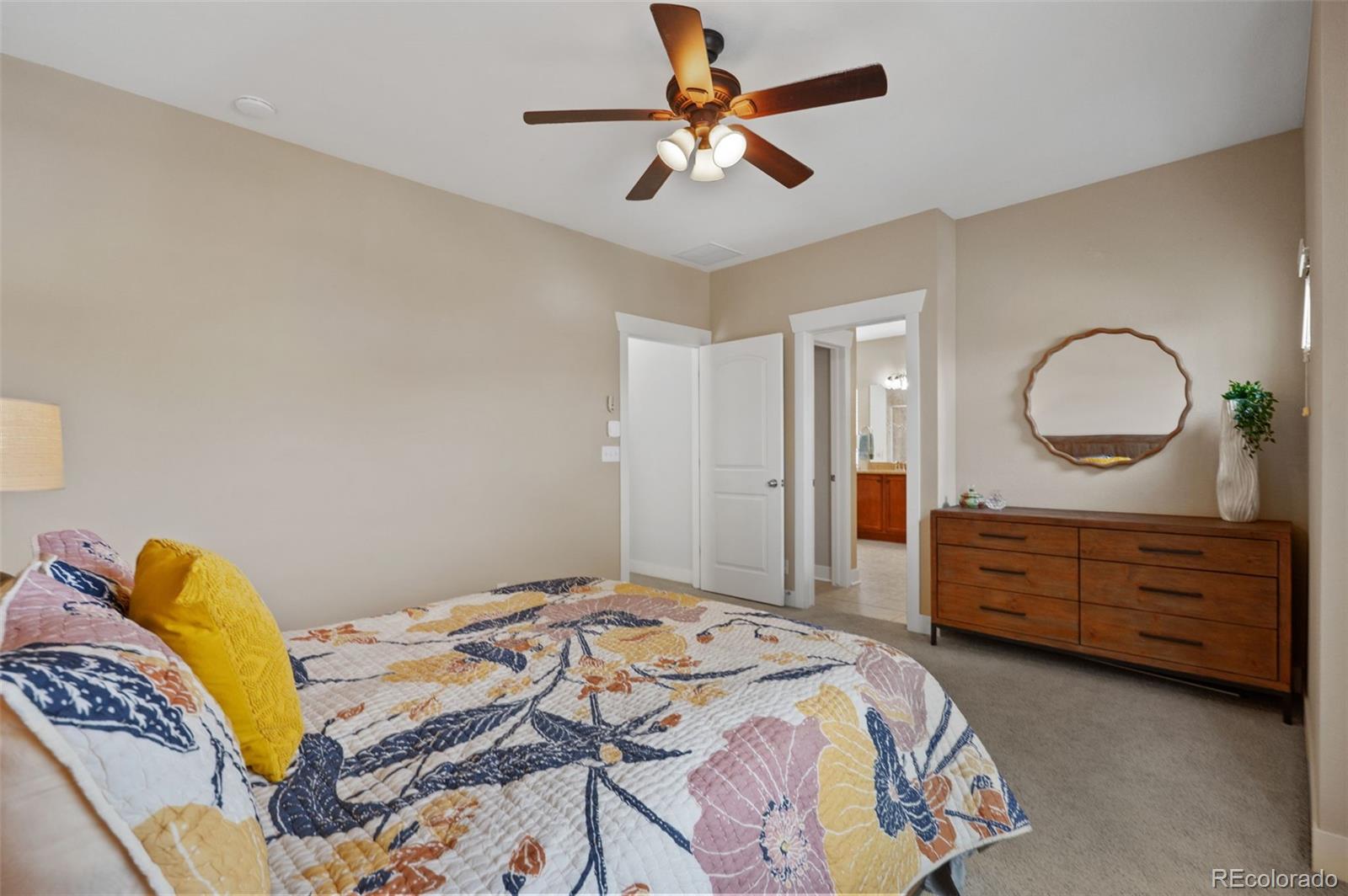 MLS Image #16 for 3031  trenton street,denver, Colorado