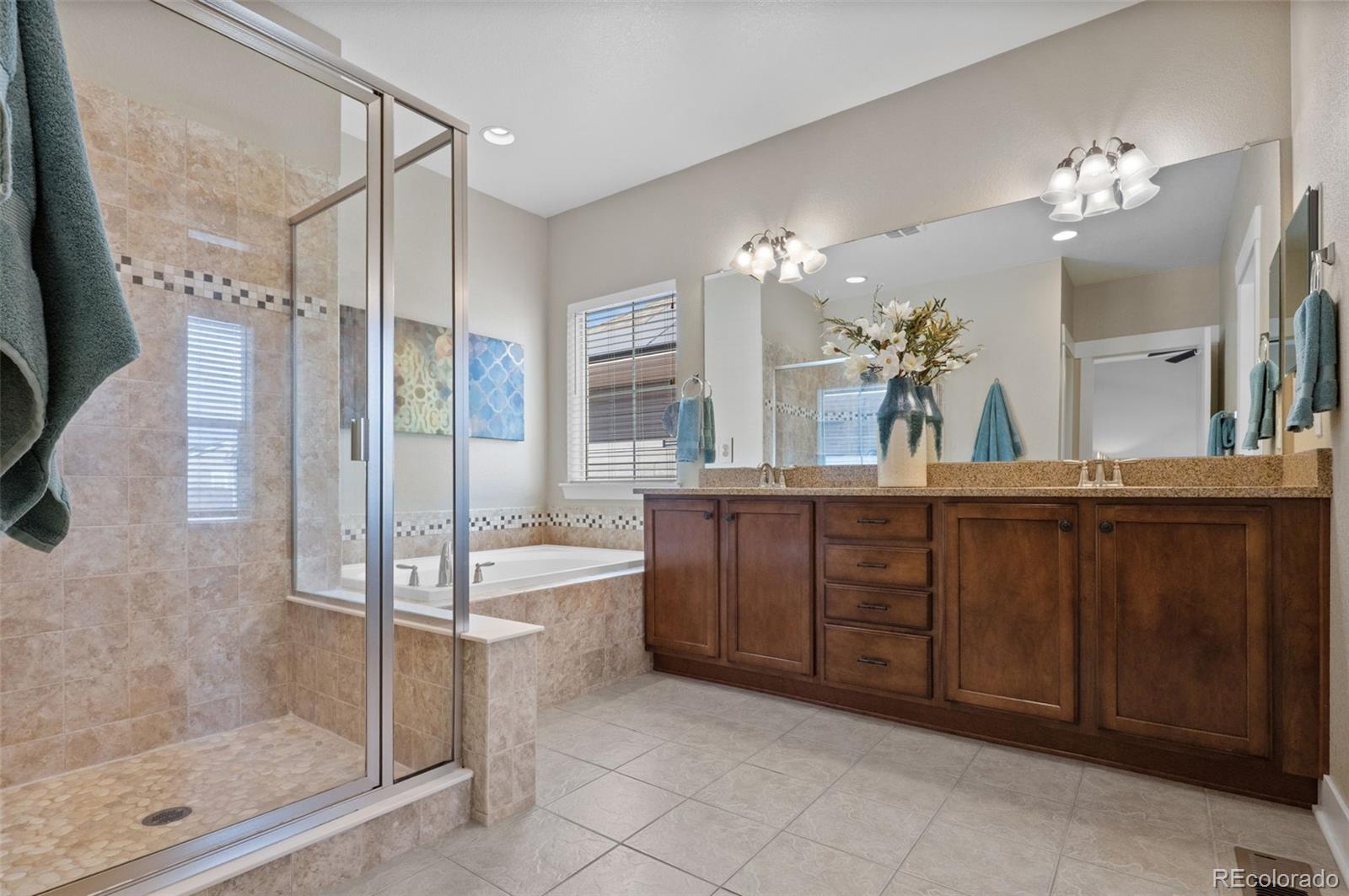 MLS Image #17 for 3031  trenton street,denver, Colorado