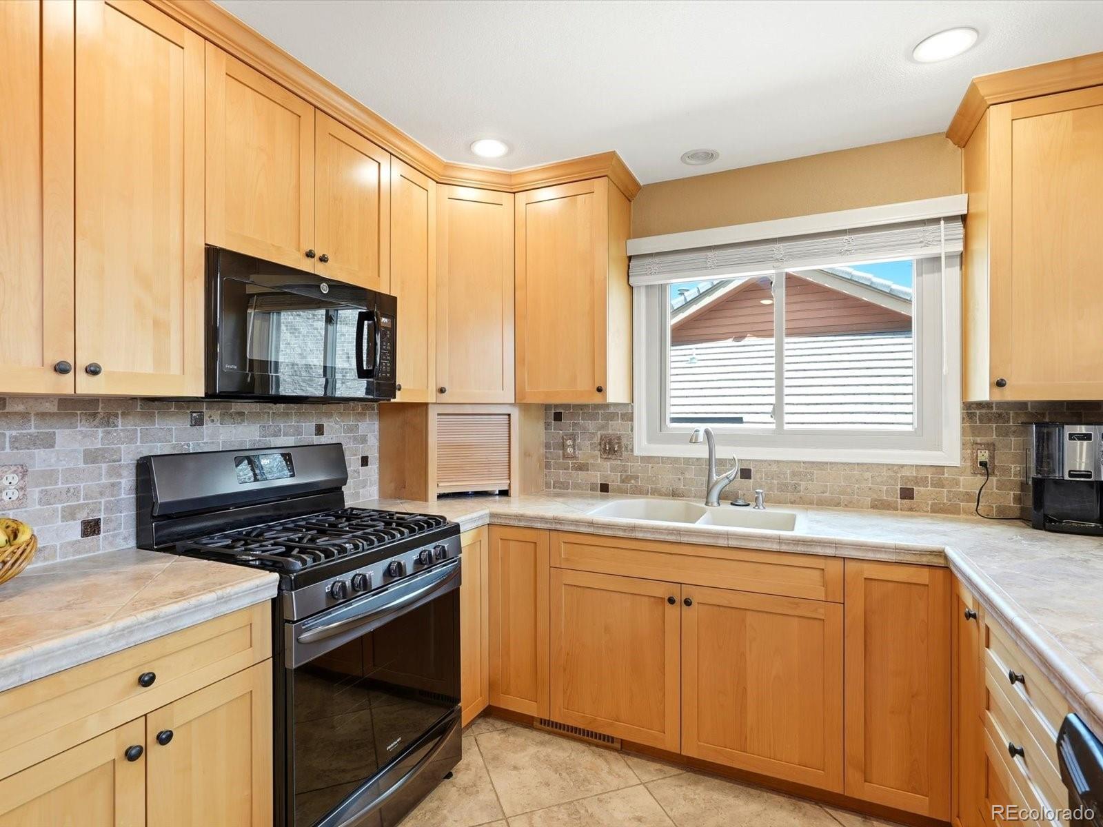 MLS Image #10 for 16082  deer ridge drive,morrison, Colorado