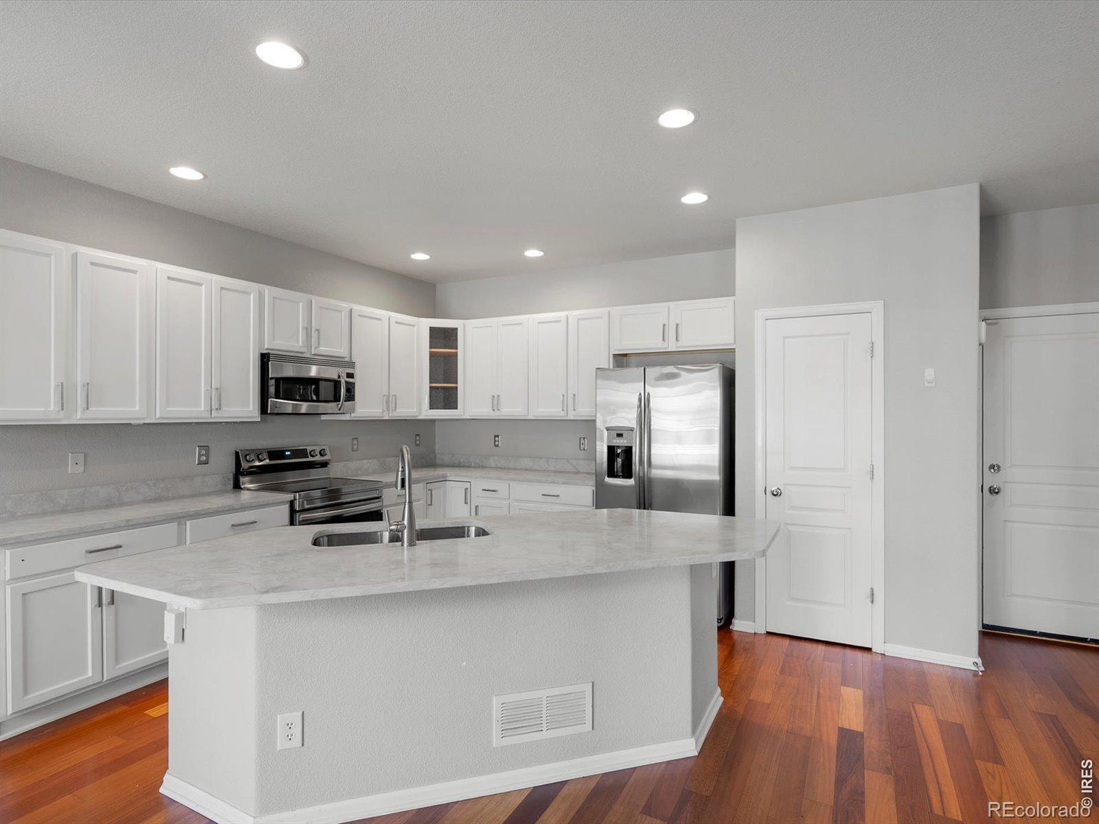 MLS Image #3 for 4795  raven run ,broomfield, Colorado