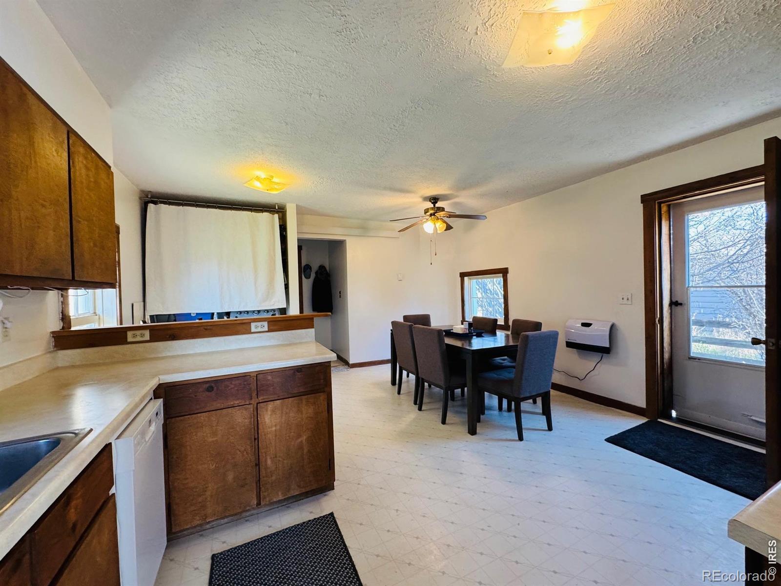 MLS Image #3 for 484  washington street,walden, Colorado