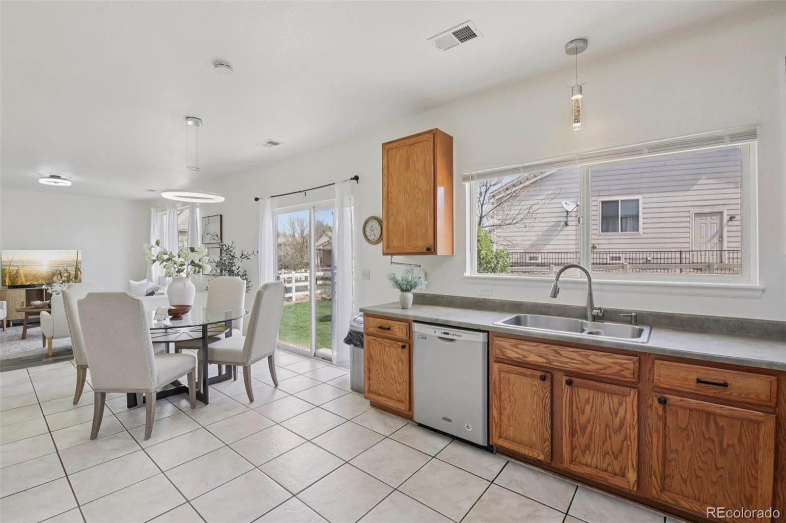 MLS Image #12 for 14883 e maple place,aurora, Colorado