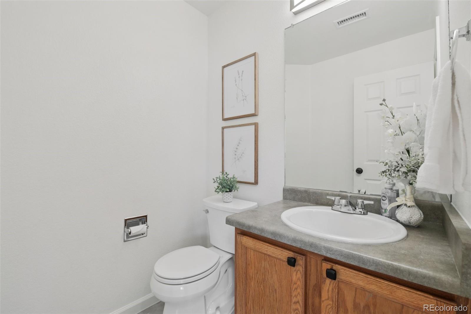 MLS Image #13 for 14883 e maple place,aurora, Colorado