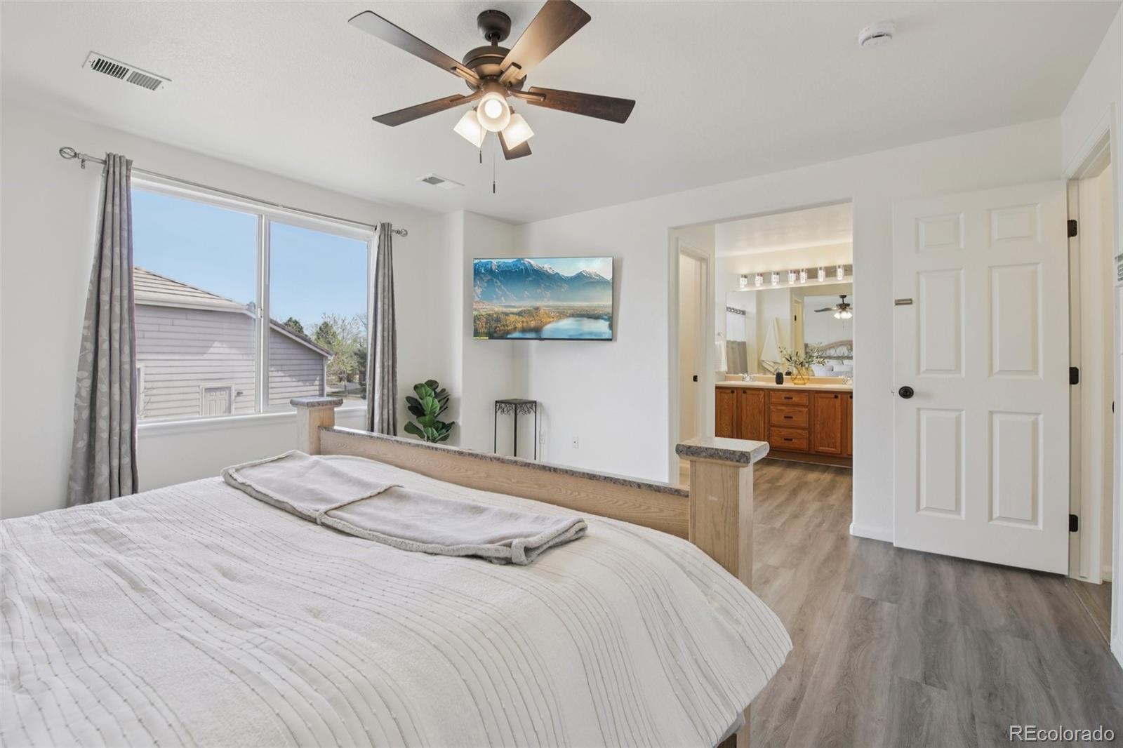 MLS Image #18 for 14883 e maple place,aurora, Colorado