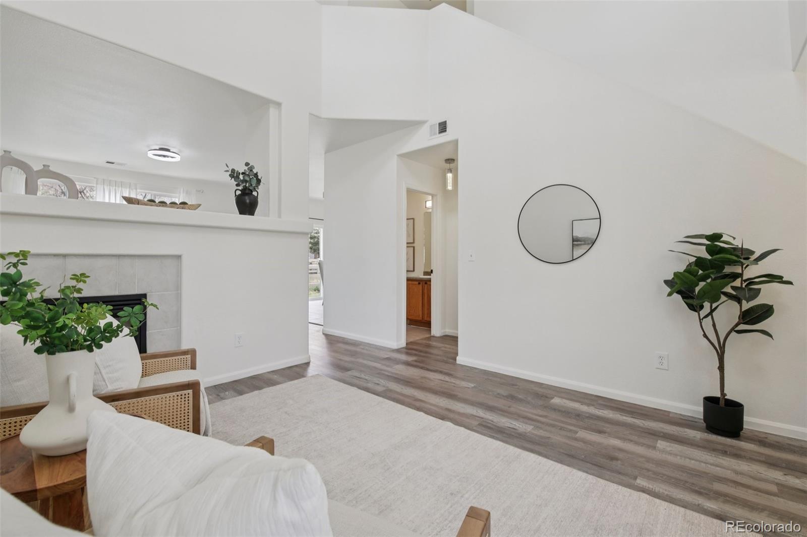 MLS Image #5 for 14883 e maple place,aurora, Colorado